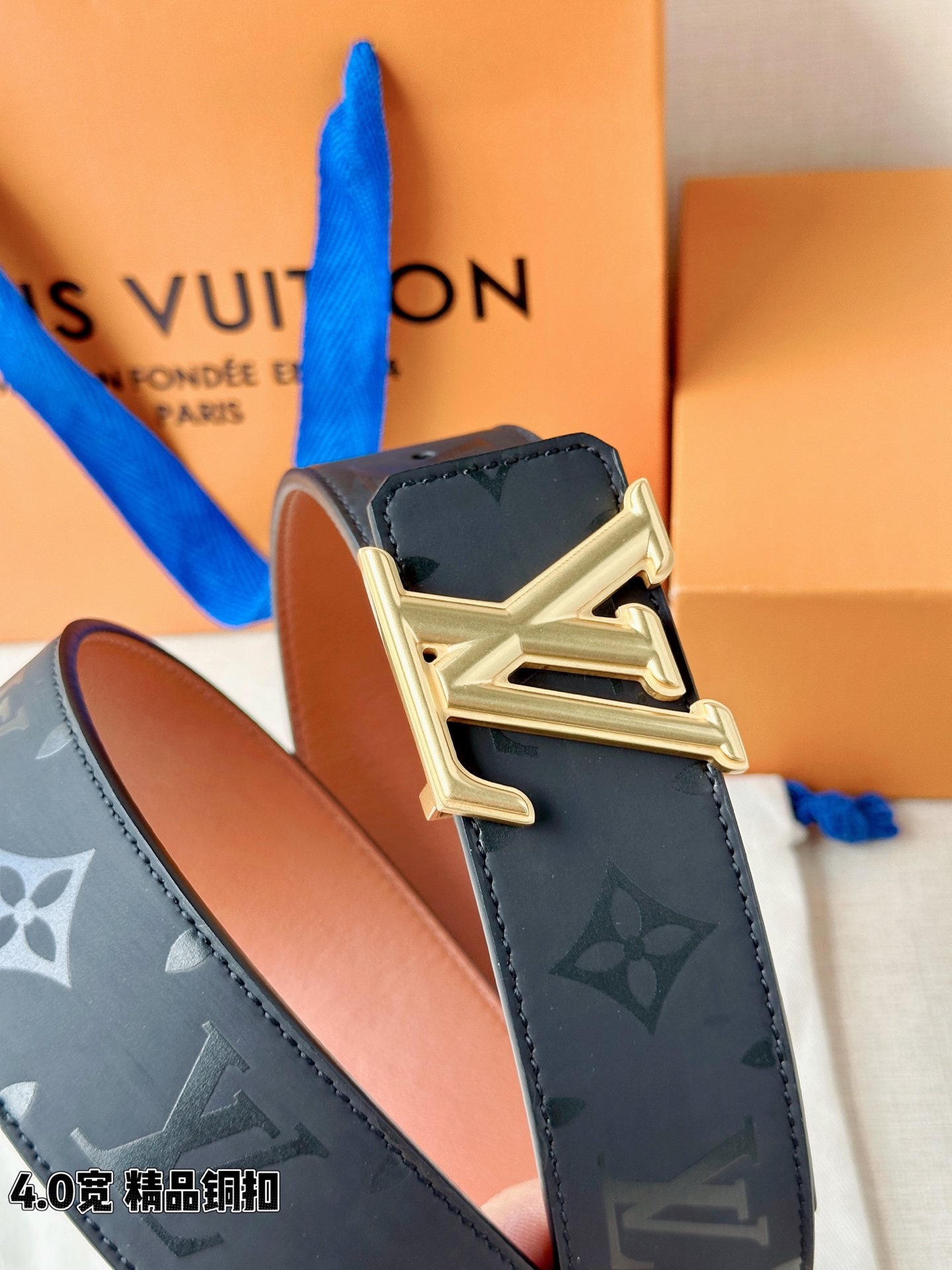 LV Pyramide 搭扣 搭配经典配色 Monogram Illusion 皮带 双面设计-Chinese wholesaler seller Clothes Bags handbags wholesale Shoes High Quatity wholesaler seller Cheap Sneakers from China Factory Chinese suppliers china wholesale clothing wholesaler seller LV Pyramide 搭扣 搭配经典配色 Monogram Illusion 皮带 双面设计