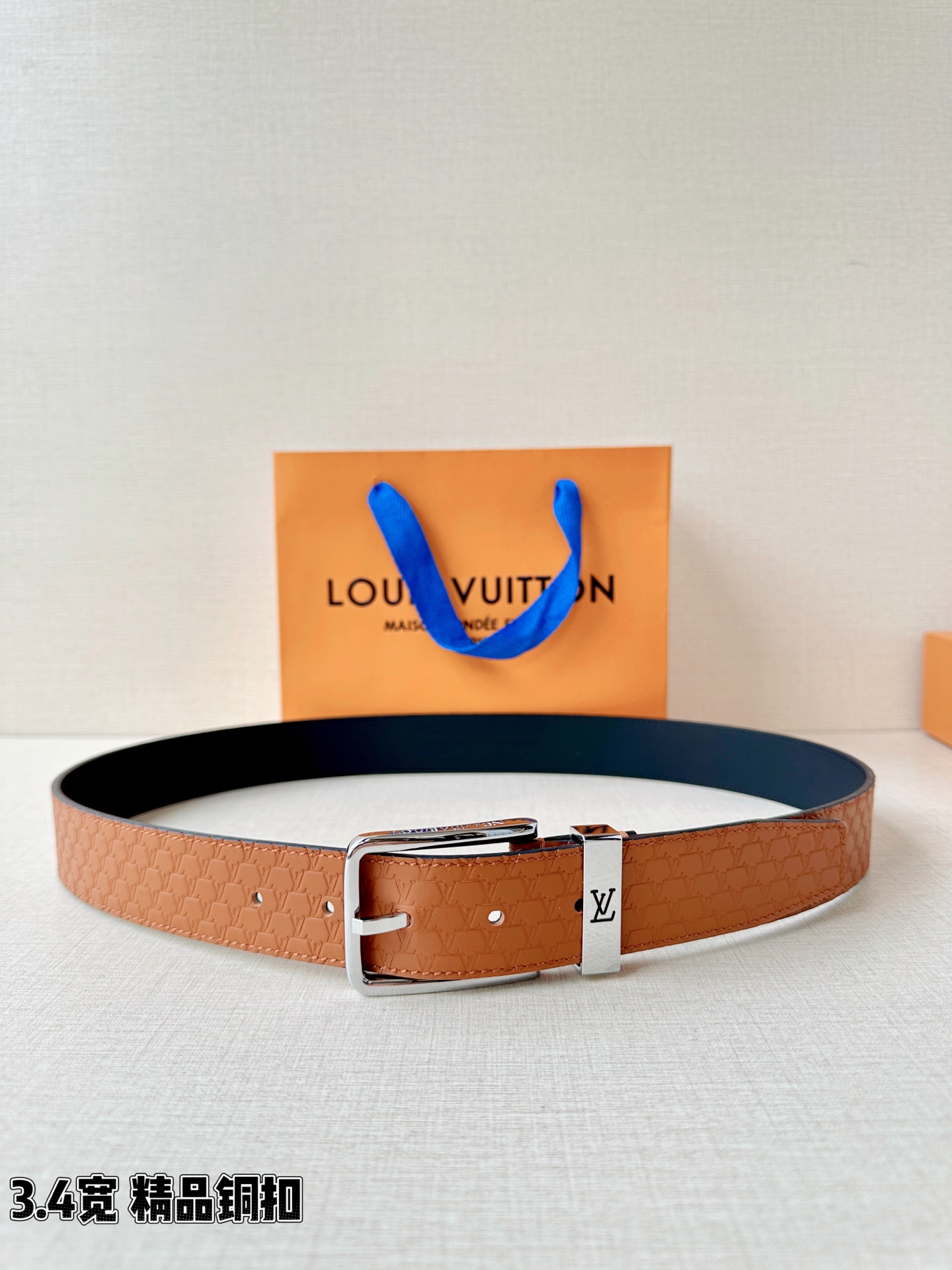 L家 3.4cm宽压纹皮带 经典金属铜扣搭配多色皮质-Chinese UA Cheap High Quatity Brand Clothes Bags handbags Sneakers wholesale wholesaler seller from China Factory suppliers Fashion Clothing Shoes best Quality Beautiful Price L家 3.4cm宽压纹皮带 经典金属铜扣搭配多色皮质