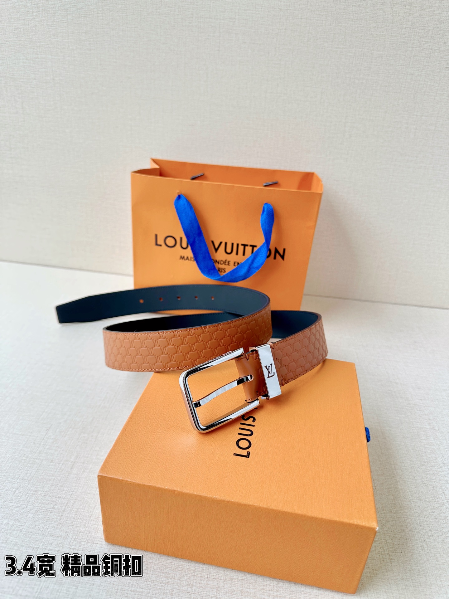 L家 3.4cm宽压纹皮带 经典金属铜扣搭配多色皮质-Chinese UA Cheap High Quatity Brand Clothes Bags handbags Sneakers wholesale wholesaler seller from China Factory suppliers Fashion Clothing Shoes best Quality Beautiful Price L家 3.4cm宽压纹皮带 经典金属铜扣搭配多色皮质