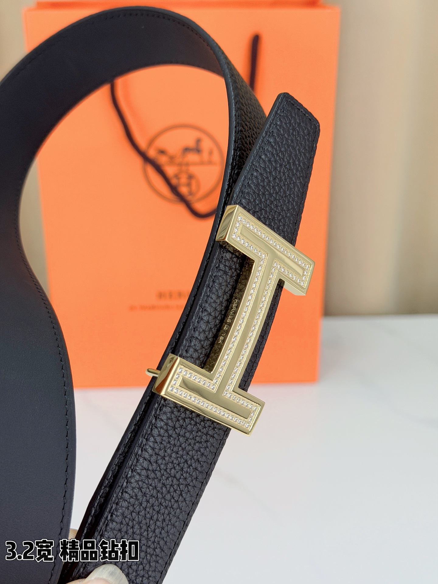 Hermès 3.2宽 华洛奇钻扣 顶级头层牛皮打造 双八字尾设计独特优雅