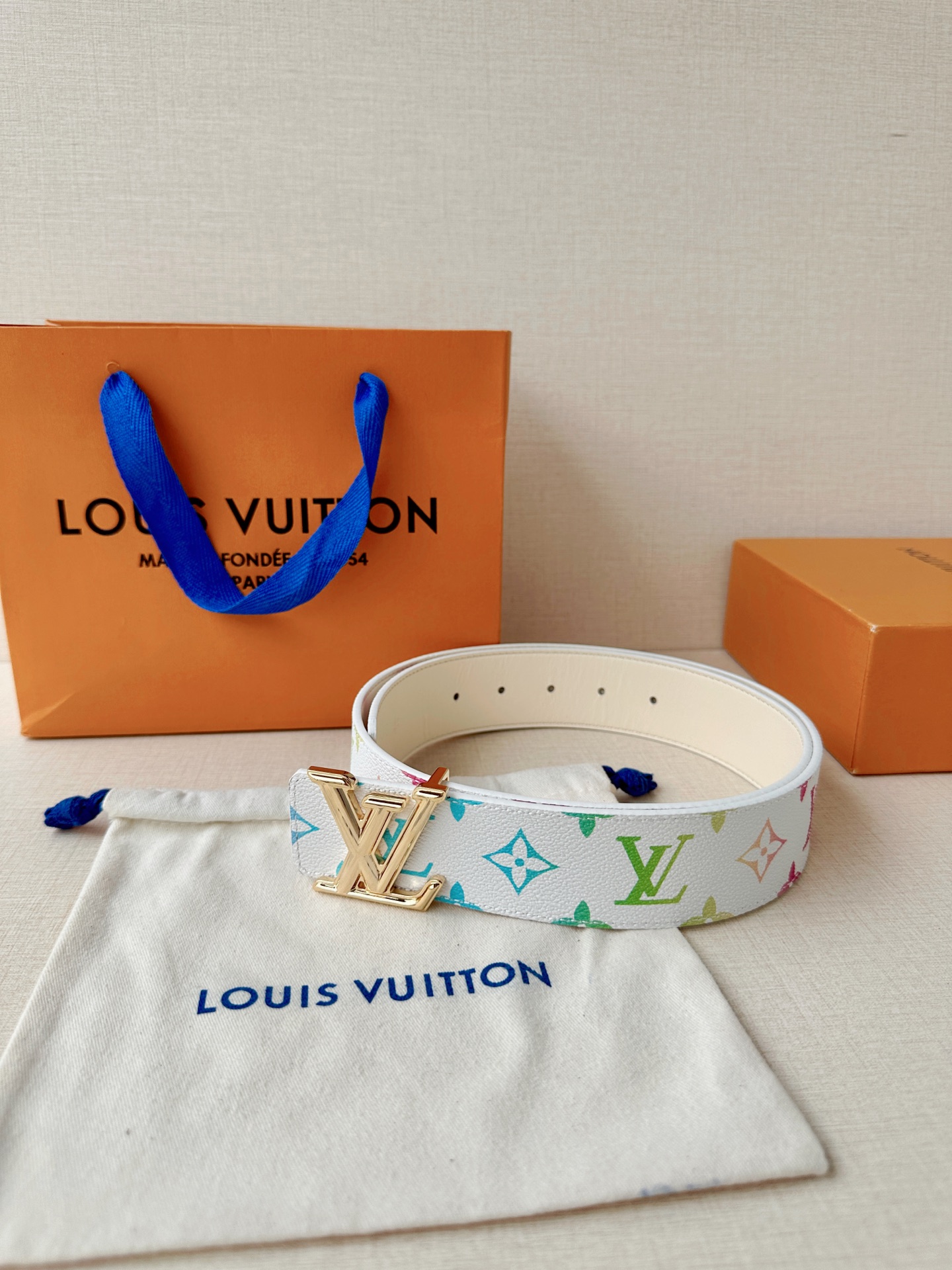 LV Initiales 4.0宽 腰带焕新标志性设计