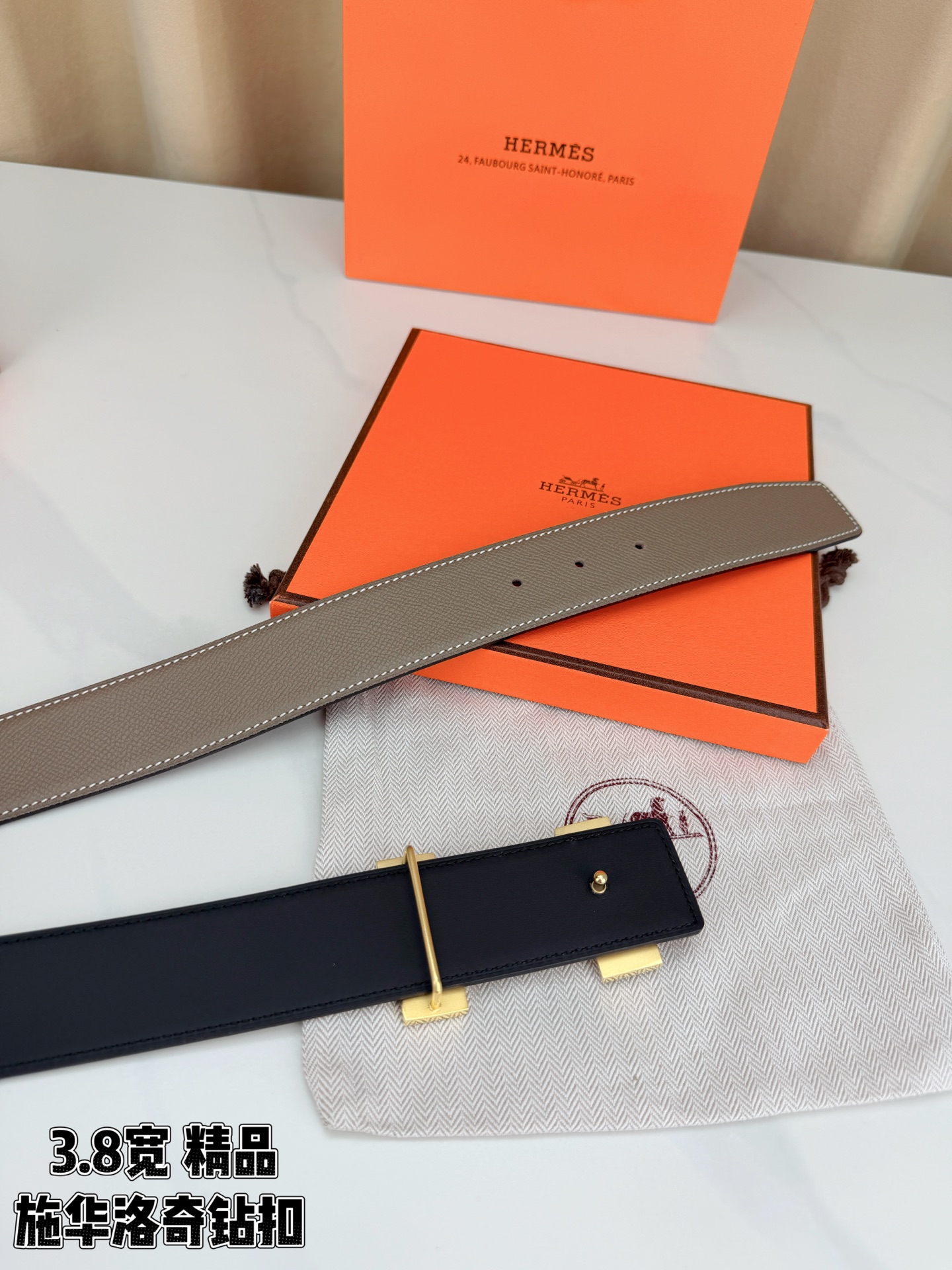 精品 HERMES 3.8cm宽腰带，精选头层牛皮，镶嵌施华洛奇水钻H扣，质感奢华。经典双面设计，百搭优