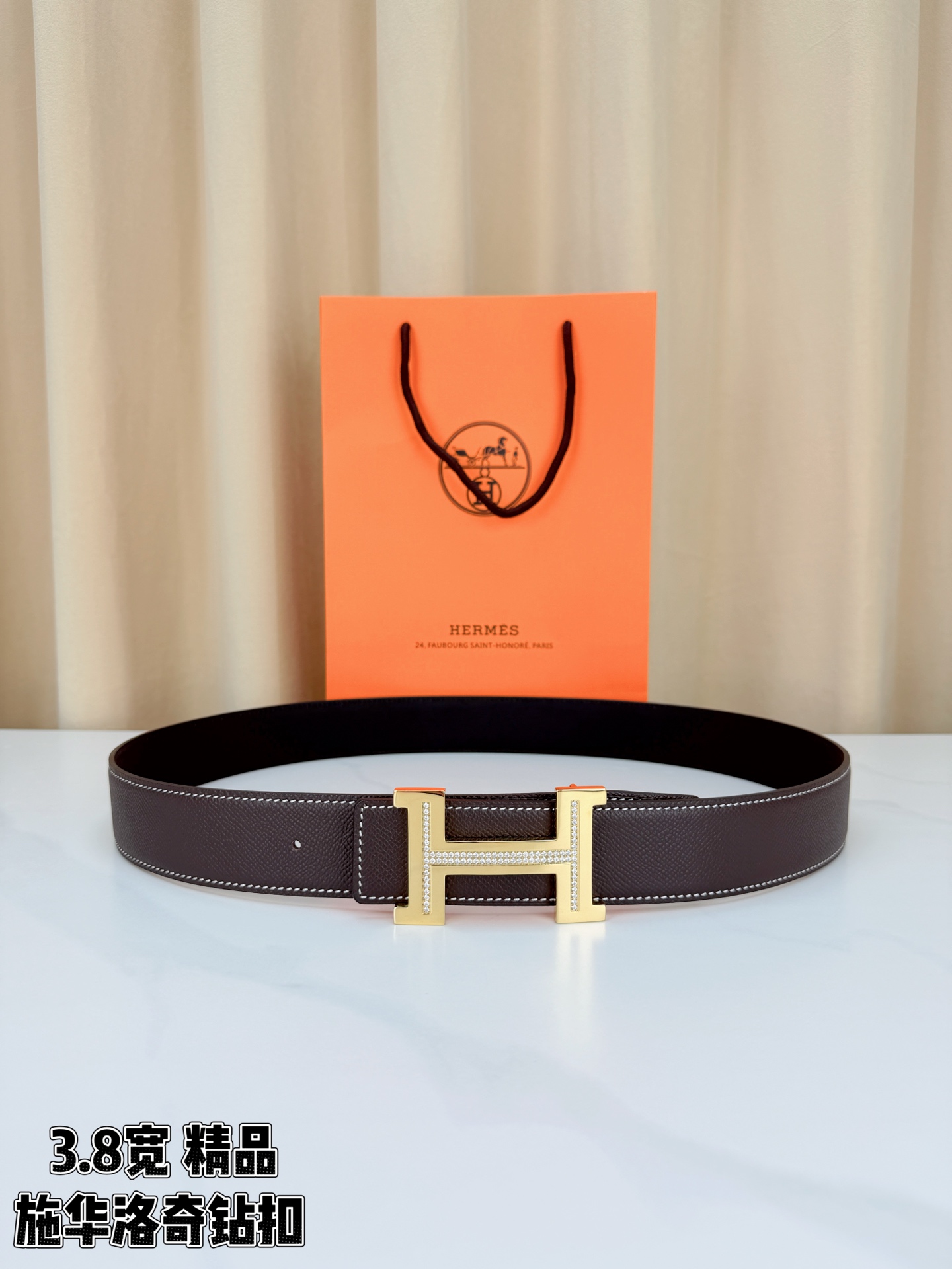 精品 HERMES 3.8cm宽腰带，精选头层牛皮，镶嵌施华洛奇水钻H扣，质感奢华。经典双面设计，百搭优