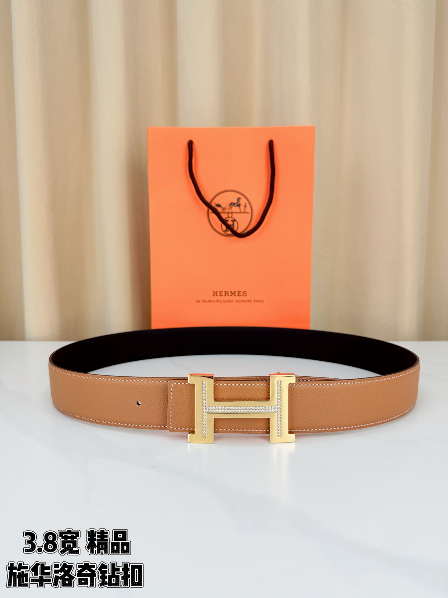 精品 HERMES 3.8cm宽腰带，精选头层牛皮，镶嵌施华洛奇水钻H扣，质感奢华。经典双面设计，百搭优