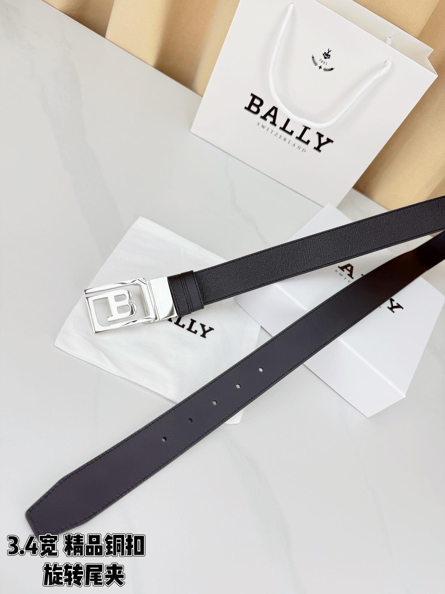 BALLY巴利 3.4cm黑色手掌皮带，细腻手掌牛皮质感高级饱满，经典B字铜扣辨识度拉满，旋转尾夹设计别