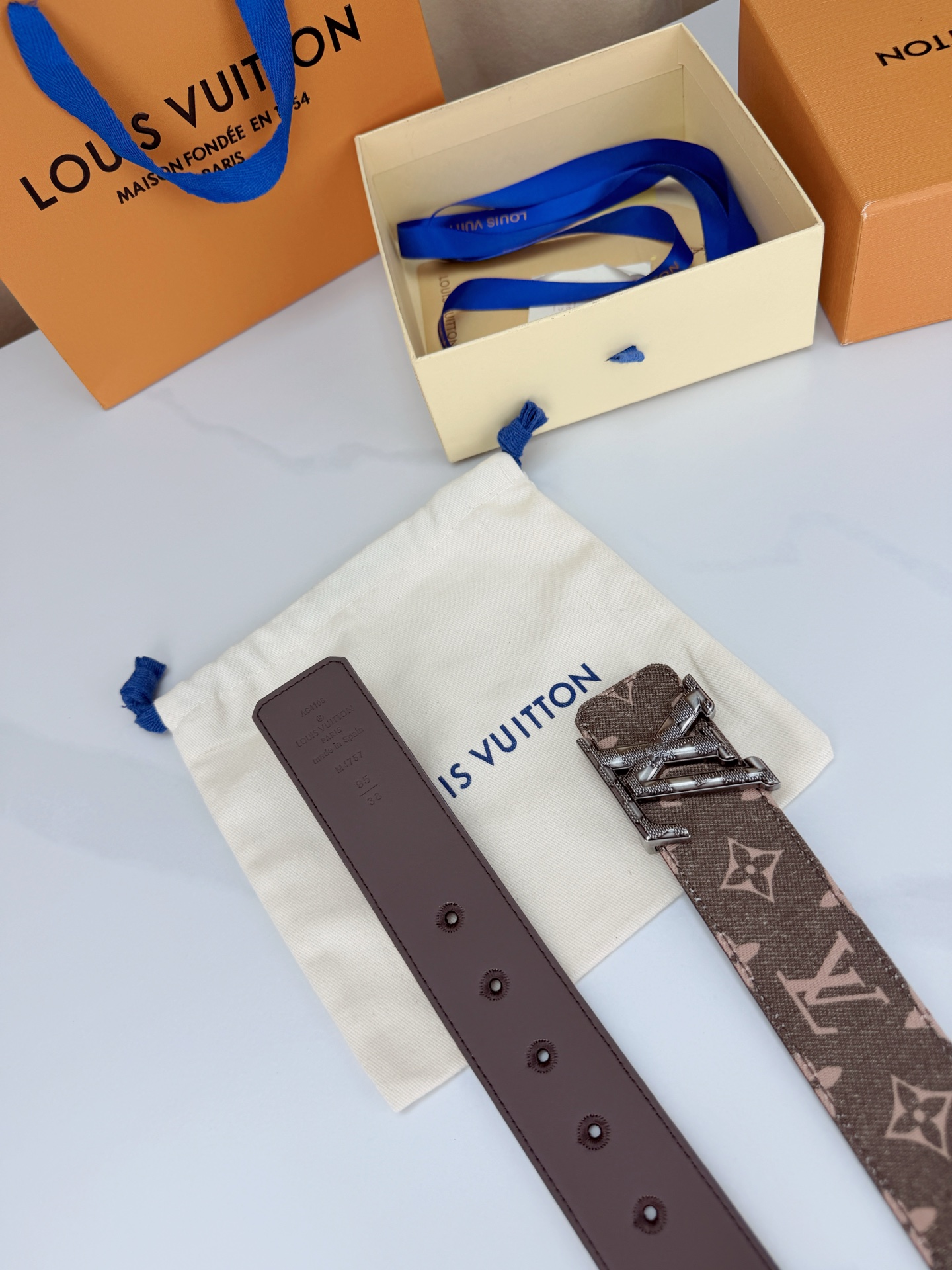 LV 4.0宽精品扣 粉棕丹宁老花腰带，Monogram牛仔提花复古温柔，立体LV字母扣哑黑/银/金/古铜/古金五色可选