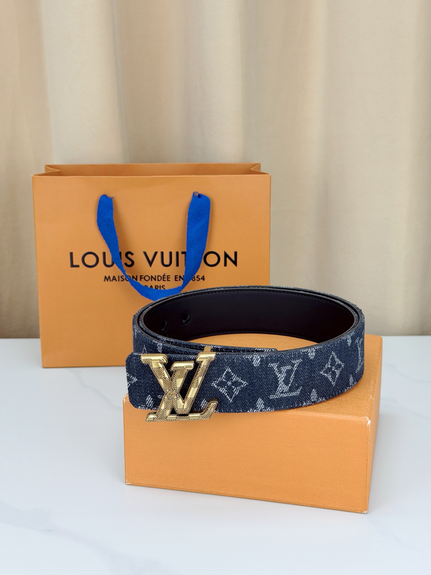 LV 4.0宽精品扣 黑丹宁老花腰带，深藏青Monogram牛仔提花复古有型，立体LV字母扣古铜/古白/银/金/哑黑五色