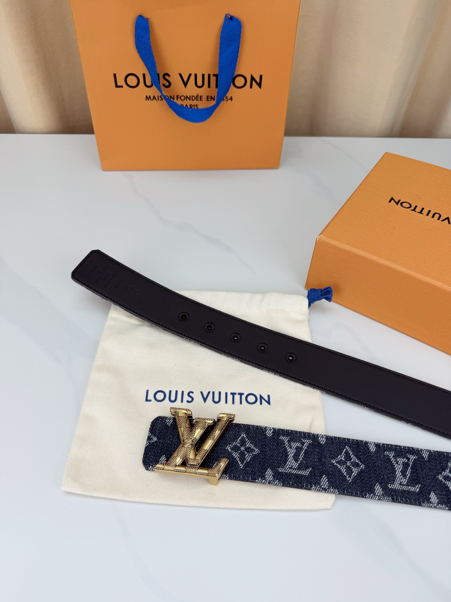 LV 4.0宽精品扣 黑丹宁老花腰带，深藏青Monogram牛仔提花复古有型，立体LV字母扣古铜/古白/银/金/哑黑五色