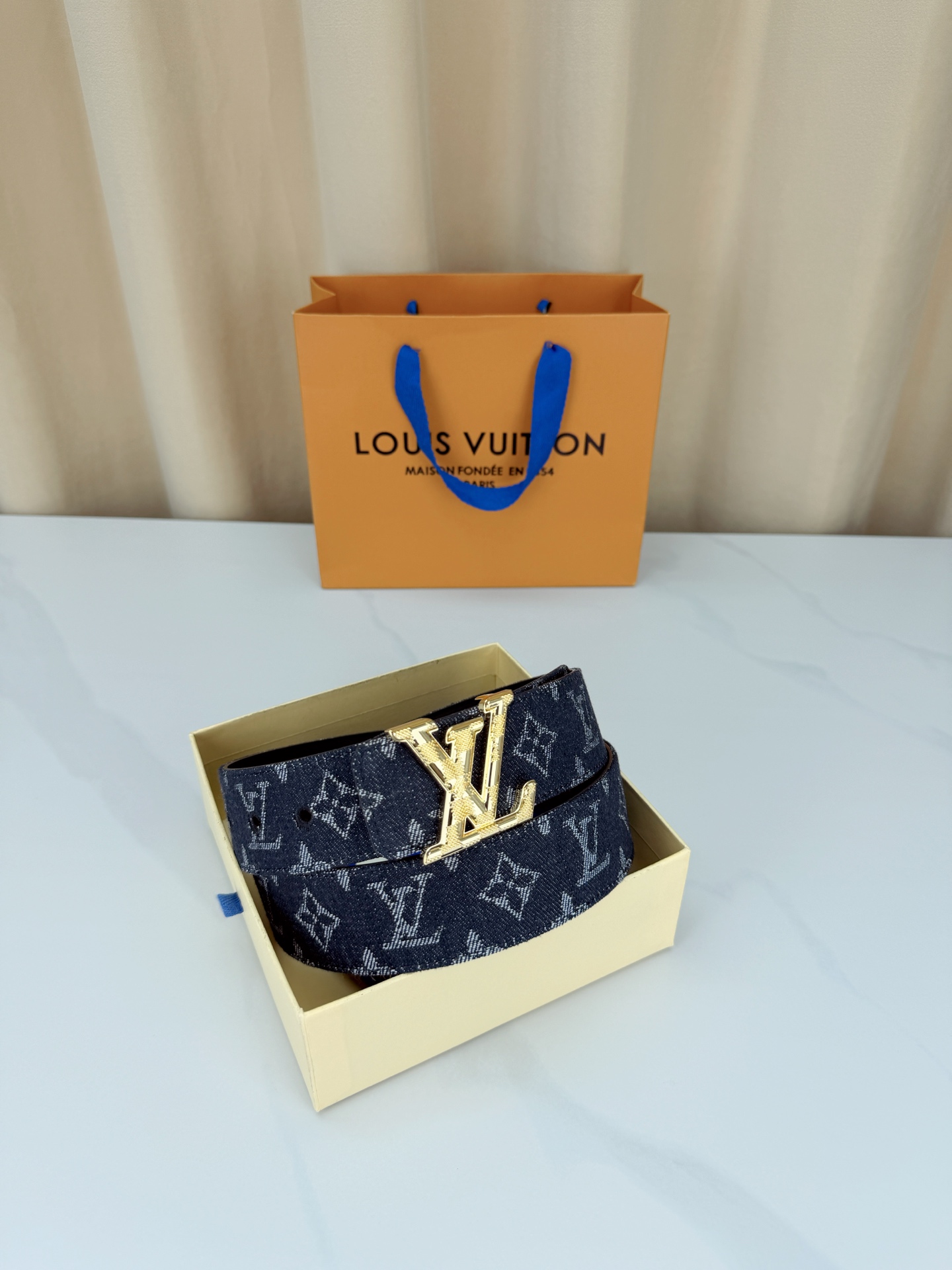 LV 4.0宽精品扣 黑丹宁老花腰带，深藏青Monogram牛仔提花复古有型，立体LV字母扣古铜/古白/银/金/哑黑五色