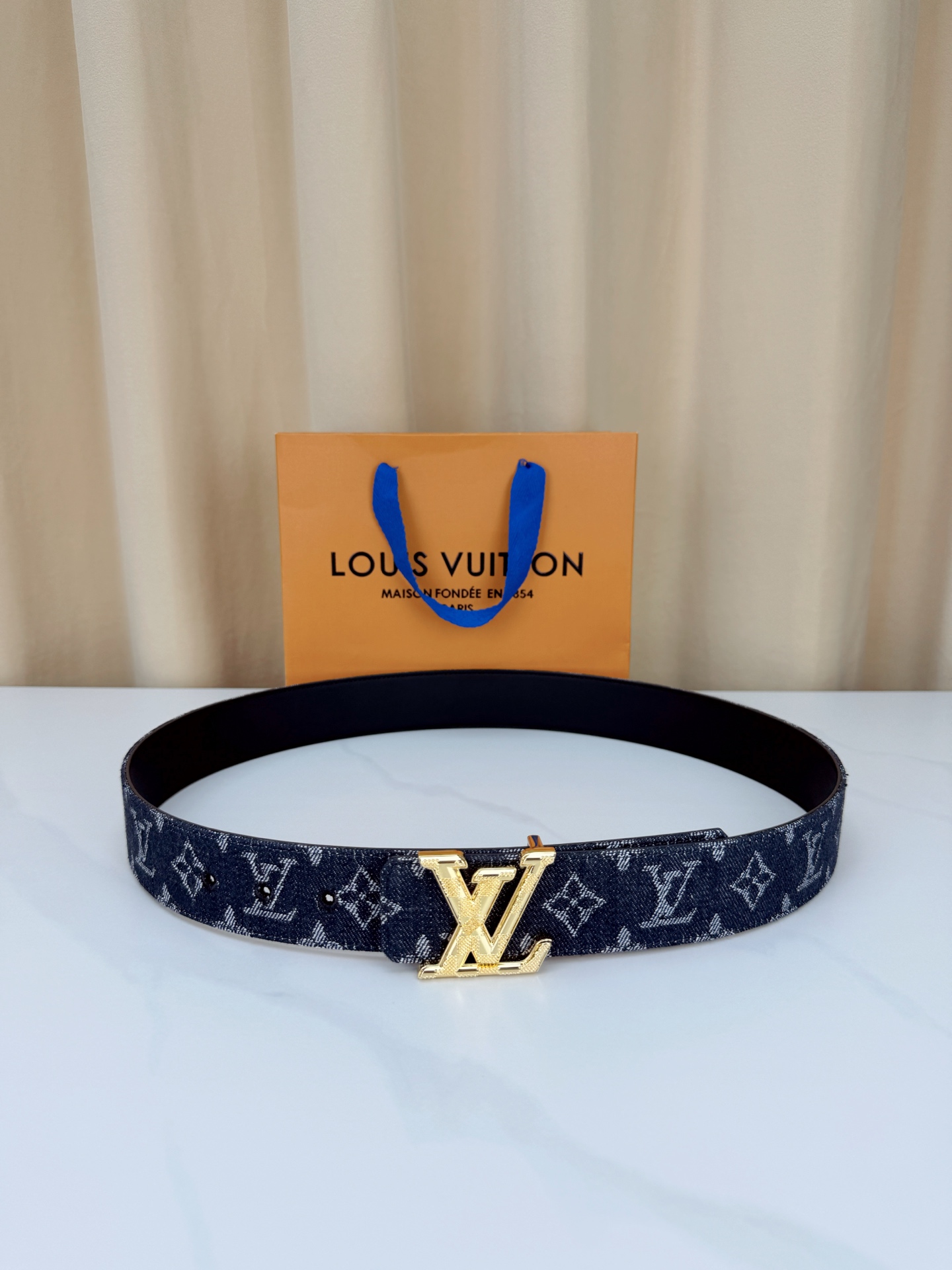 LV 4.0宽精品扣 黑丹宁老花腰带，深藏青Monogram牛仔提花复古有型，立体LV字母扣古铜/古白/银/金/哑黑五色