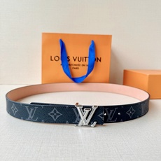 LV 3.0宽精品铜扣 经典老花/白棋盘格/黑花腰带,Monogram涂层帆布与Damier格纹三款可选,立体LV字母扣 LV 3.0宽精品铜扣 经典老花/白棋盘格/黑花腰带,Monogram涂层帆布与Damier格纹三款可选,立体LV字母扣