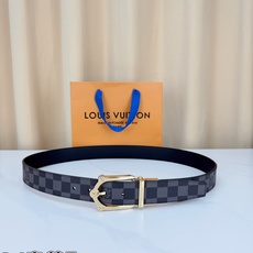 LV 3.4宽精品旋转铜扣腰带,黑色棋盘格涂层帆布,复古格纹经典耐看;铆钉马蹄针扣金/银/古白/古金四色色可选,可旋转双 LV 3.4宽精品旋转铜扣腰带,黑色棋盘格涂层帆布,复古格纹经典耐看;铆钉马蹄针扣金/银/古白/古金四色色可选,可旋转双