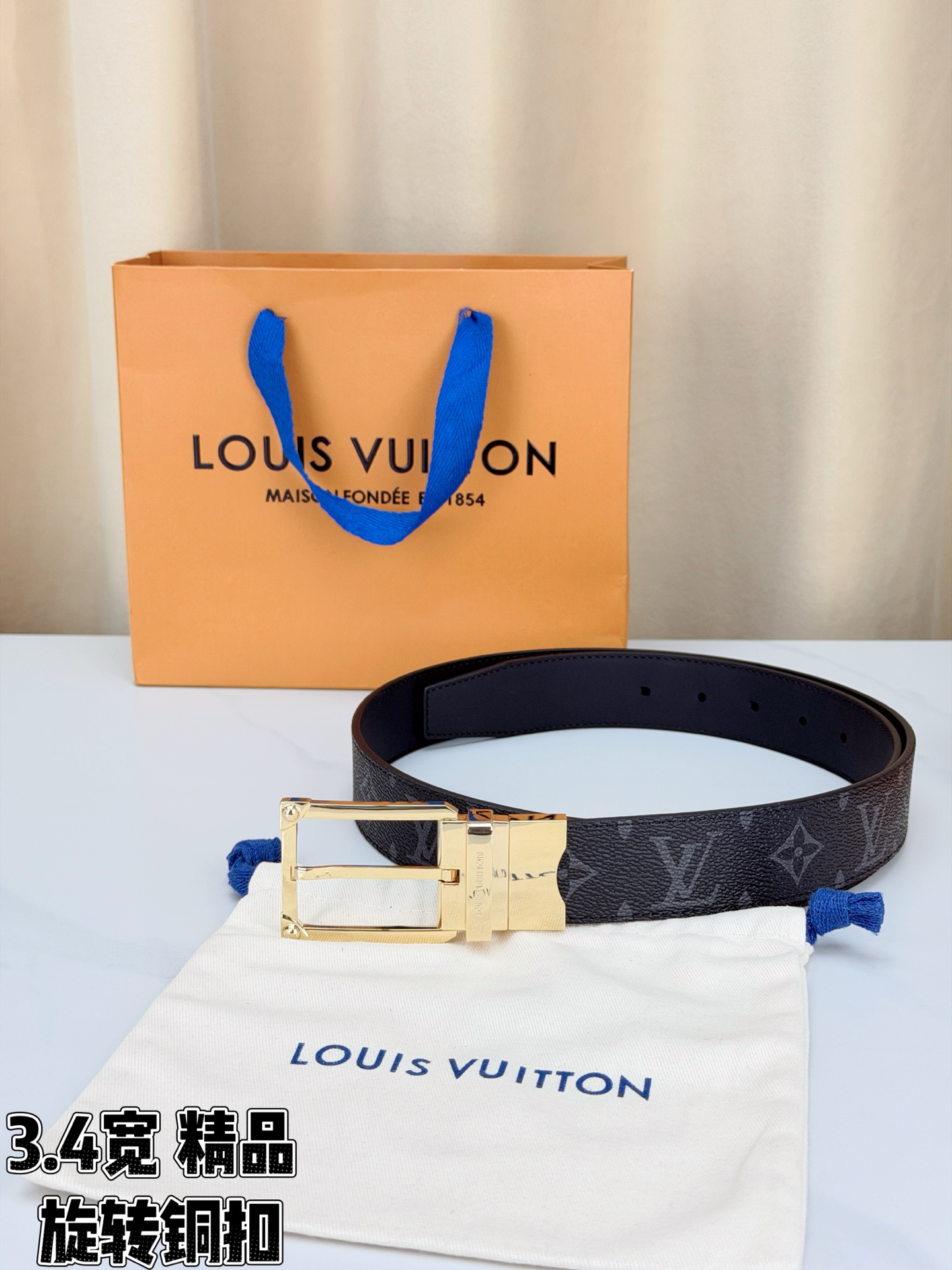 LV 3.4宽精品旋转铜扣腰带，黑灰老花涂层帆布，暗纹Monogram低调沉稳；方形铆钉针扣银/金/枪/沙黑四色可选，可