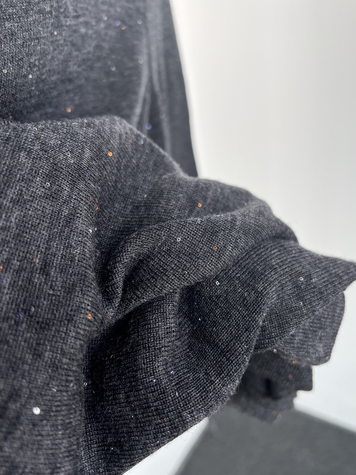 Sparkling Cashmere Top: Lightweight, Delicate, and Elegant for Autumn 8 i1757752603241 4214 0 6