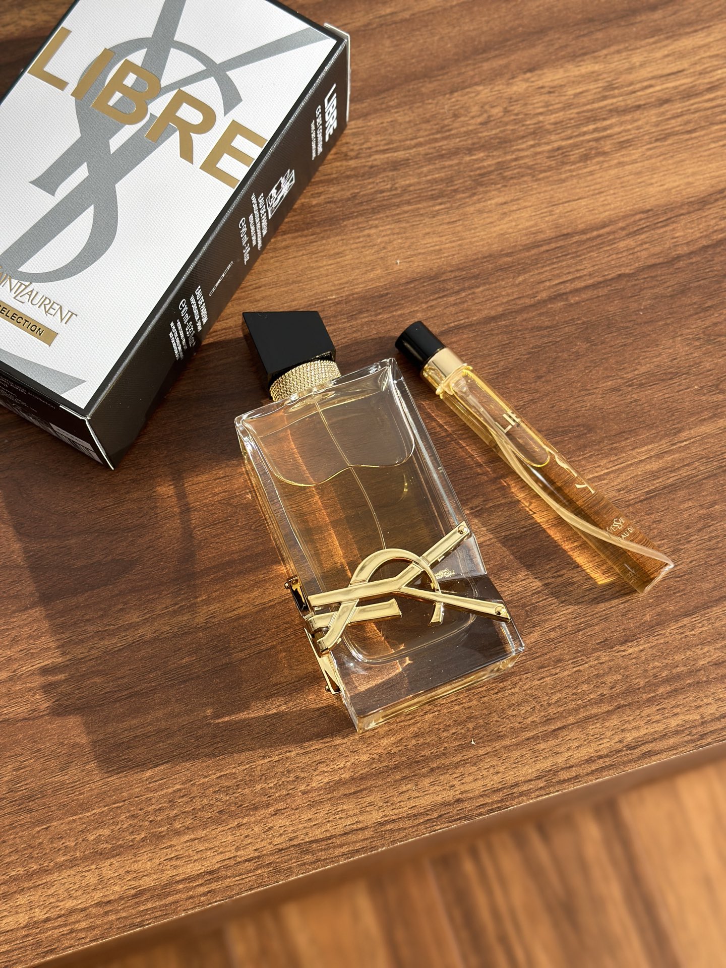 Saint Laurent Haute Couture Artisanal Perfumery Haute Fragrance Scent 4