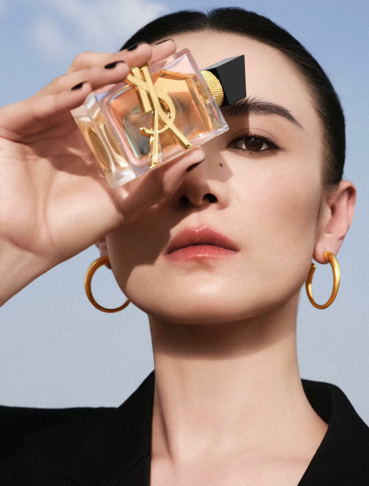 Van Cleef & Arpels Haute Couture Haute Couture Ready-to-Wear Clothing 5