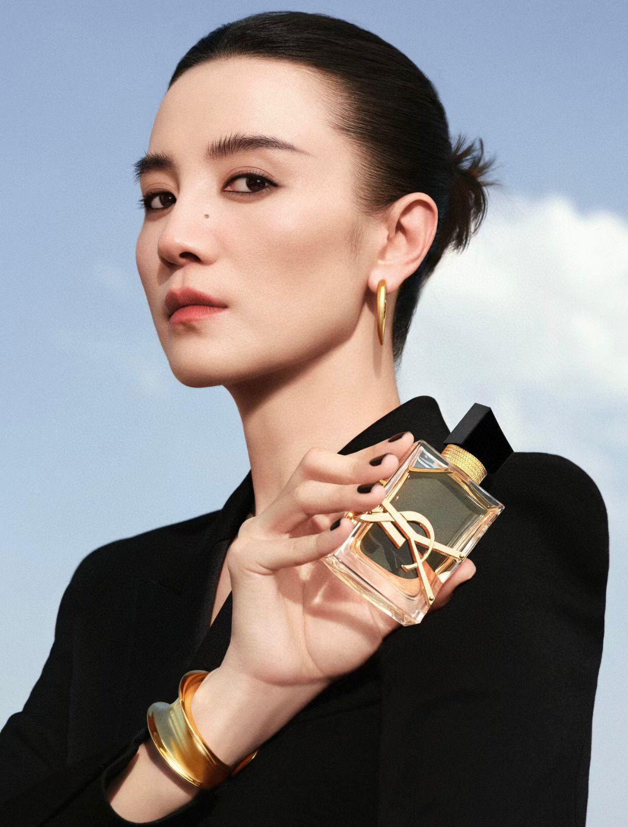 Van Cleef & Arpels Haute Couture Haute Couture Ready-to-Wear Clothing 3