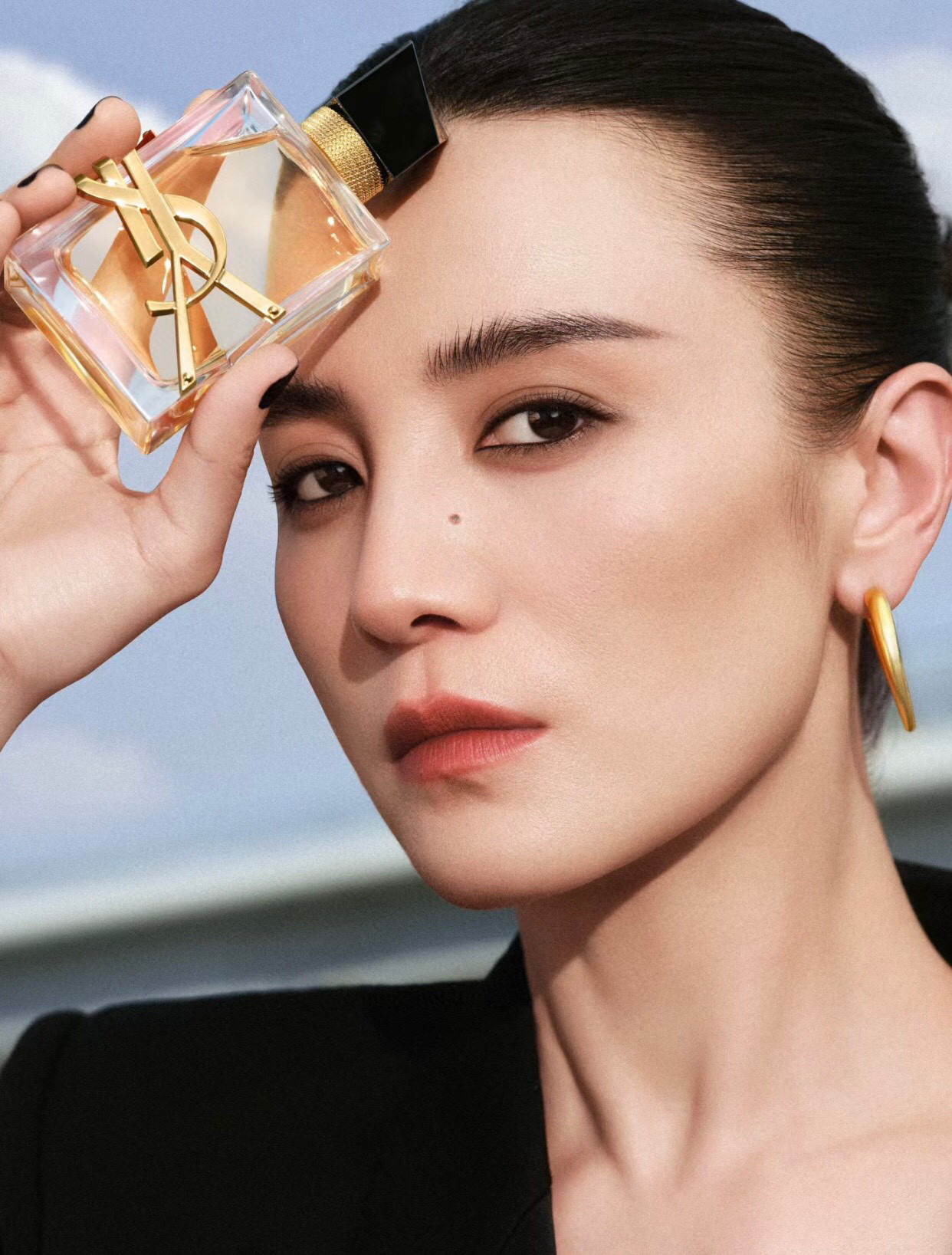 Van Cleef & Arpels Haute Couture Haute Couture Ready-to-Wear Clothing 4