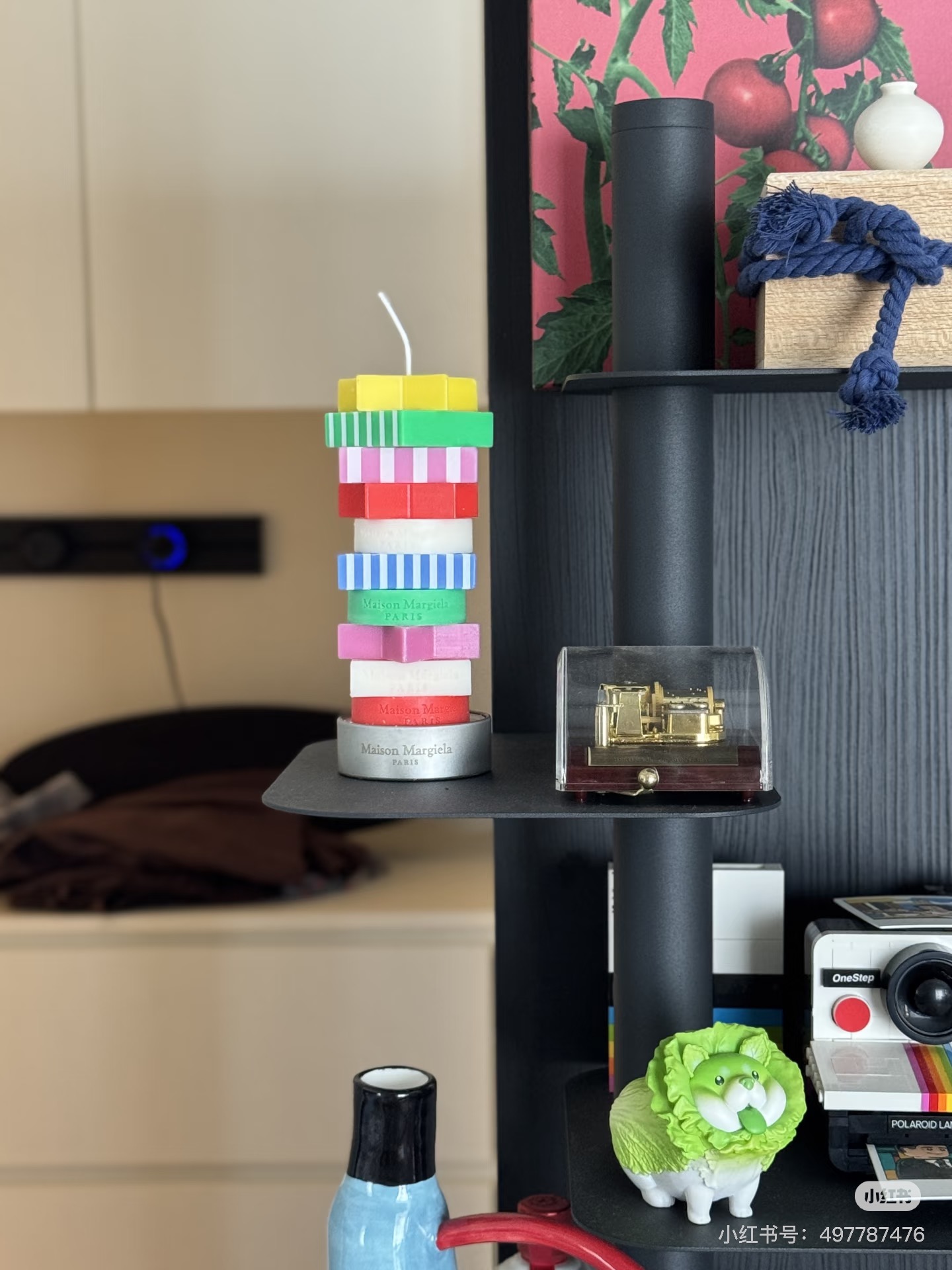 NO:811558,Scented candles are lit in every corner, which brings a sense of happiness. You just need some sense of ritual in life to please yourself!  , Car Aromatherapy. Home Fragrance. Candles19860909每个角落都点上香薰蜡烛,满满的幸福感,生活中就是需要一些仪式感来取悦自己啊！,车载香薰.居家香氛.蜡烛,accessory