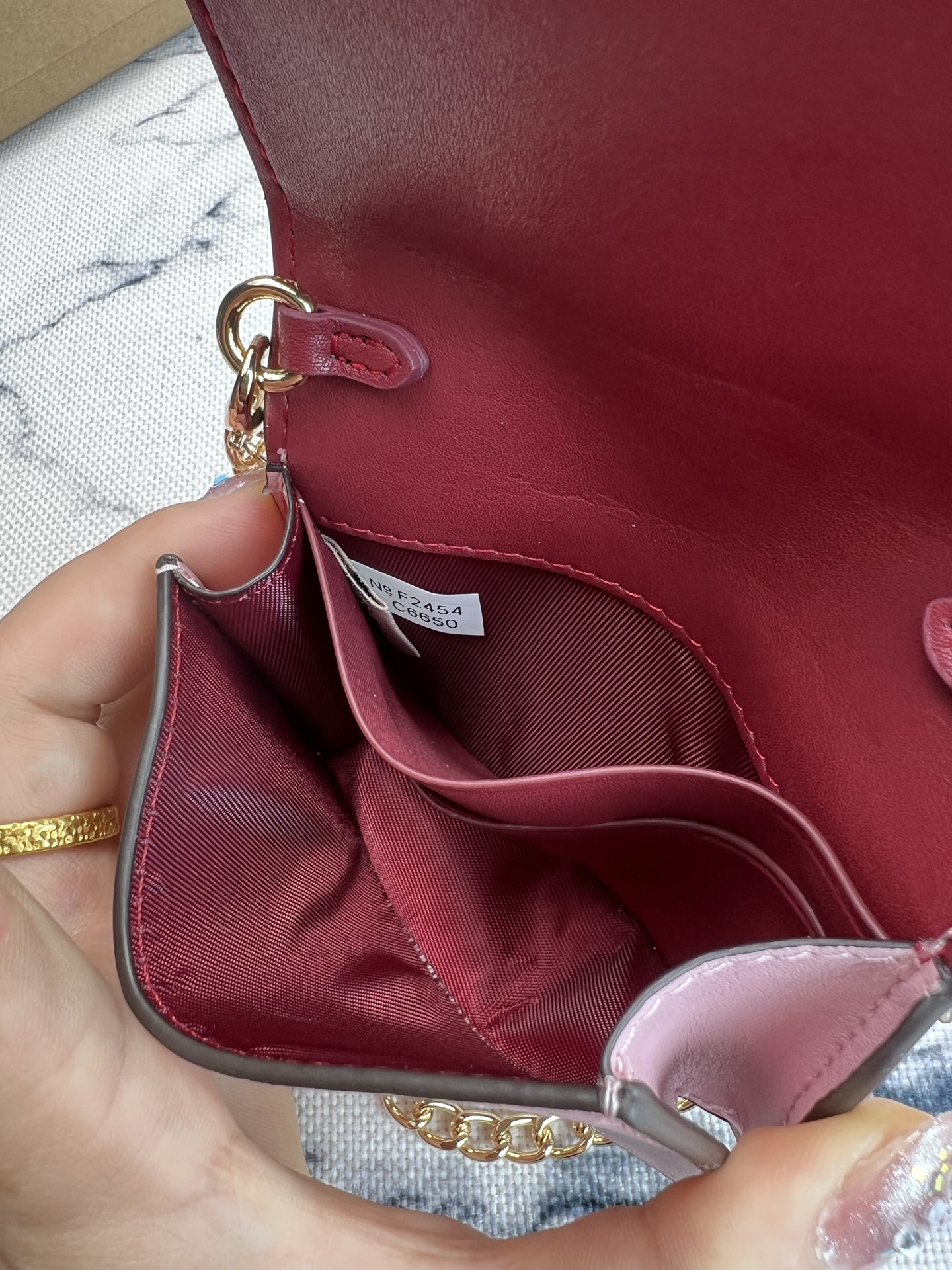 Coach COACH蔻驰 C6650樱花粉老花短款斜挎钱包零钱包 按扣开合折叠每一款都正中老阿姨的少女心