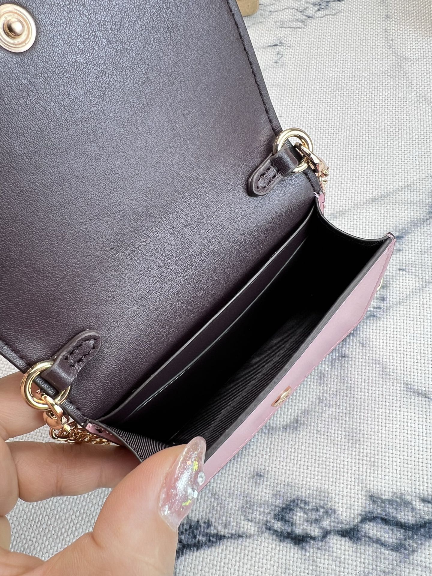 Coach COACH蔻驰 CH254可爱蝴蝶印花短款斜挎钱包零钱包 按扣开合折叠每一款都正中老阿姨的少女心