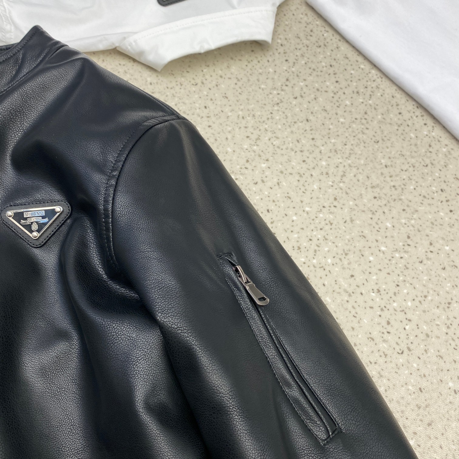 路易威登 Louis Vuitton 高定典藏名品高定成衣时装外套连衣裙衬衫T恤 #CEAA51AC 7