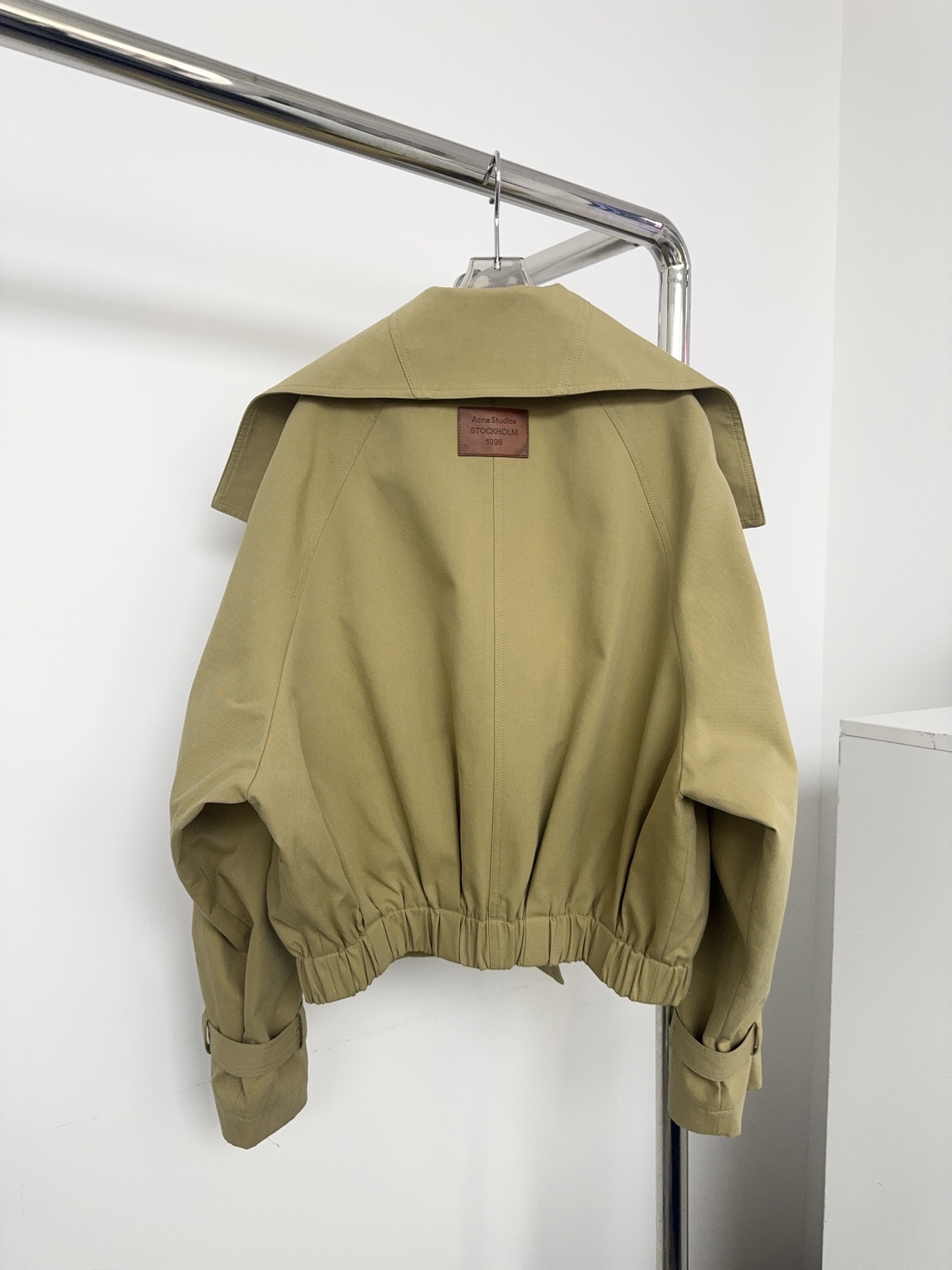 “High-Quality Single-Size Female Suit with Unique Packaging and Stylish Design” - 图片 8