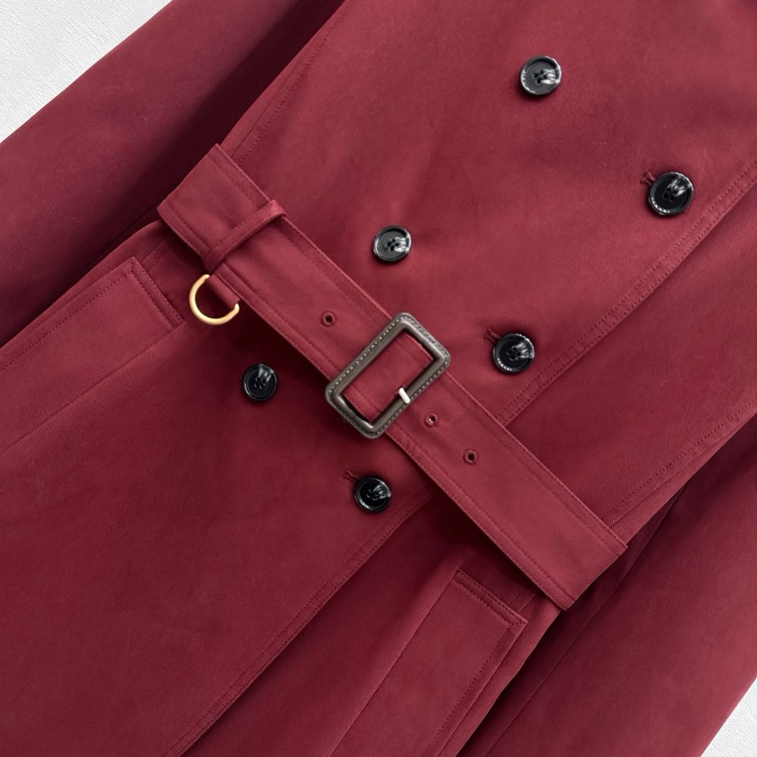 “Stylish Gucci Single-Rate Female Suit with Angolan Red Collar Coat” - 图片 5