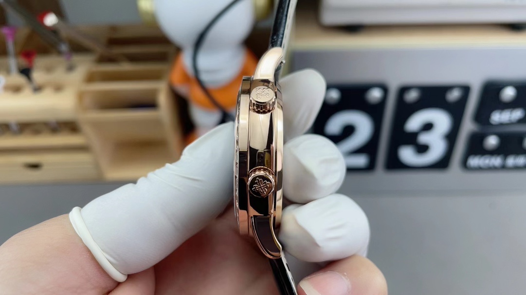 百达翡丽 Patek Philippe 高级成衣风衣外套及大衣服饰 #DC2B65E4 6