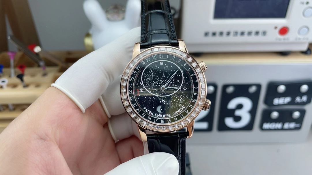 百达翡丽 Patek Philippe 高级成衣风衣外套及大衣服饰 #DC2B65E4 2