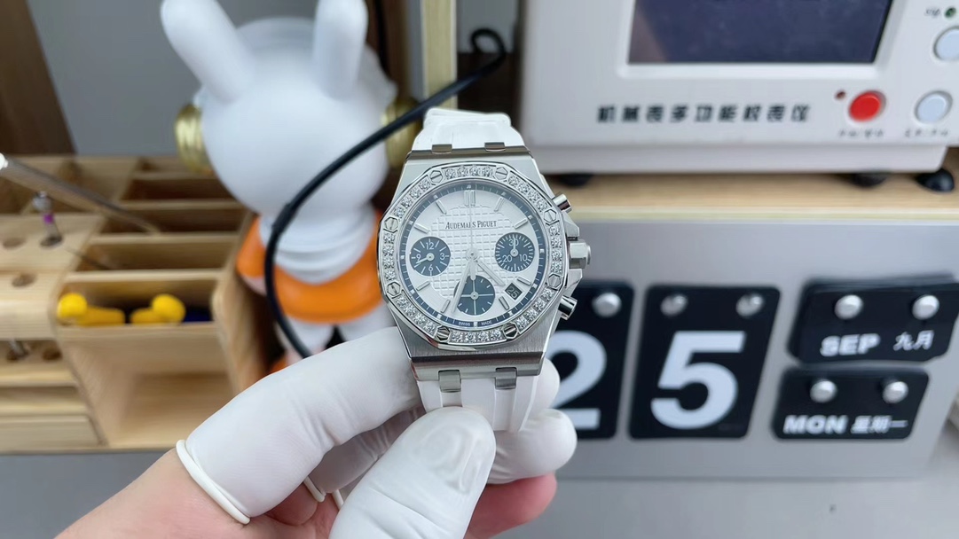 爱彼 Audemars Piguet 高级成衣风衣外套及大衣服饰 #93AD86DD 2