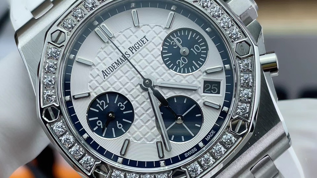 爱彼 Audemars Piguet 高级成衣风衣外套及大衣服饰 #93AD86DD 4