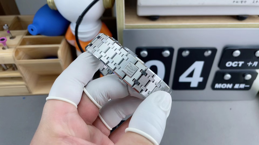 爱彼 Audemars Piguet 高级成衣风衣外套及大衣服装 #89725834 9