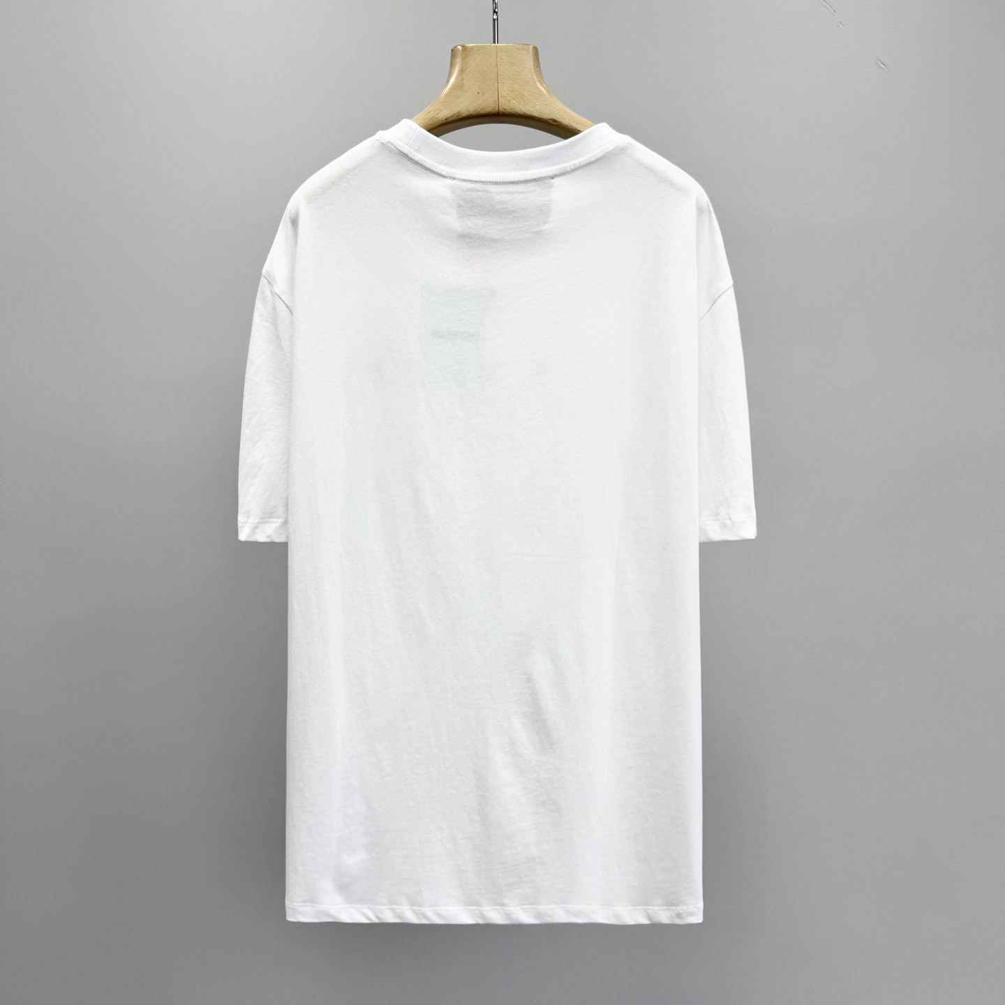 발렌티노 남성 로고 자수 반팔 셔츠 114284 이미지 2