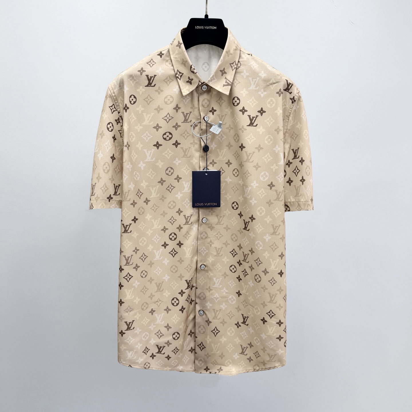 루이비통 남성 반팔 113904 Louis Vuitton T Shirt