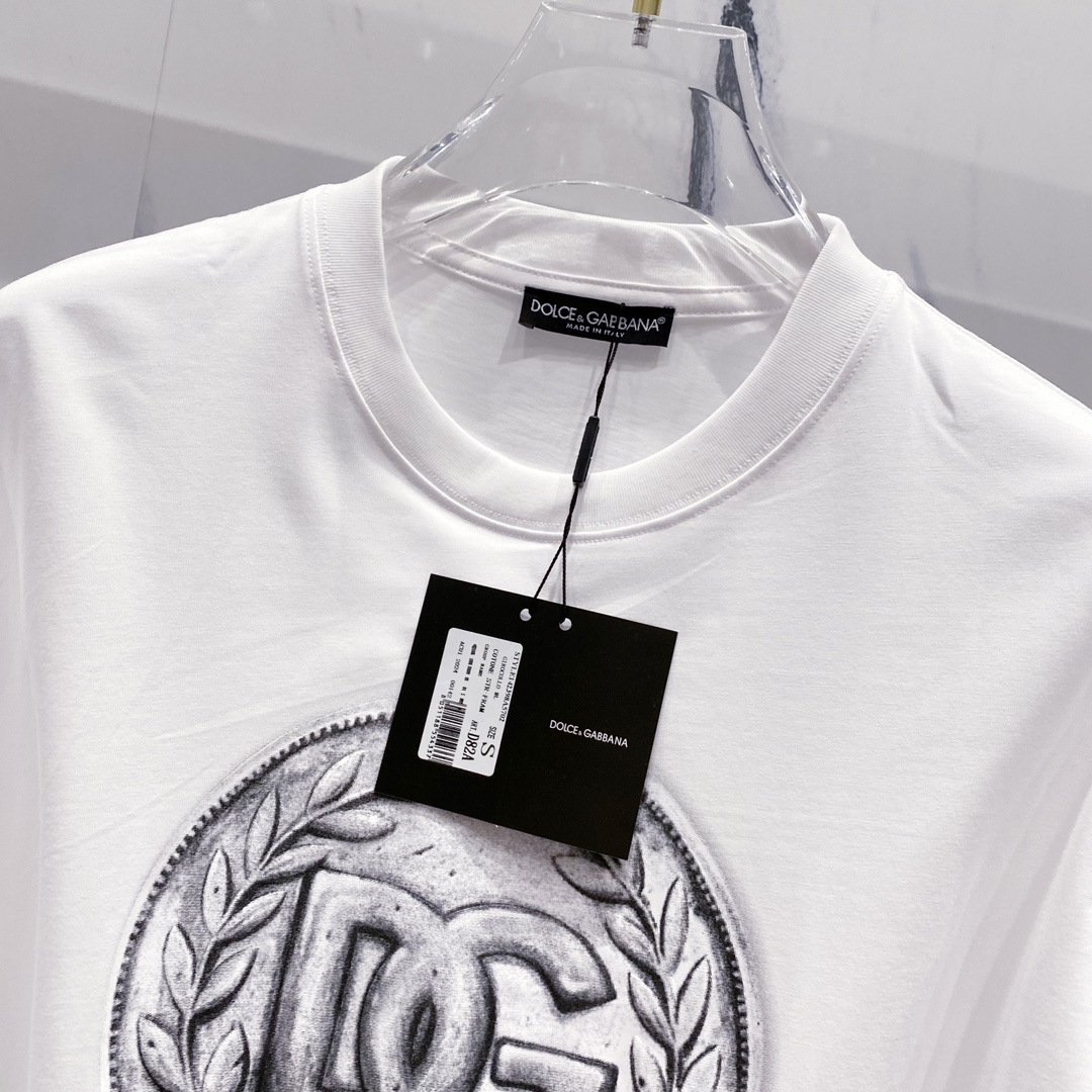 1960s Inspired High Quality T-Shirt with Logo Coins and Original Fabric - 图片 7