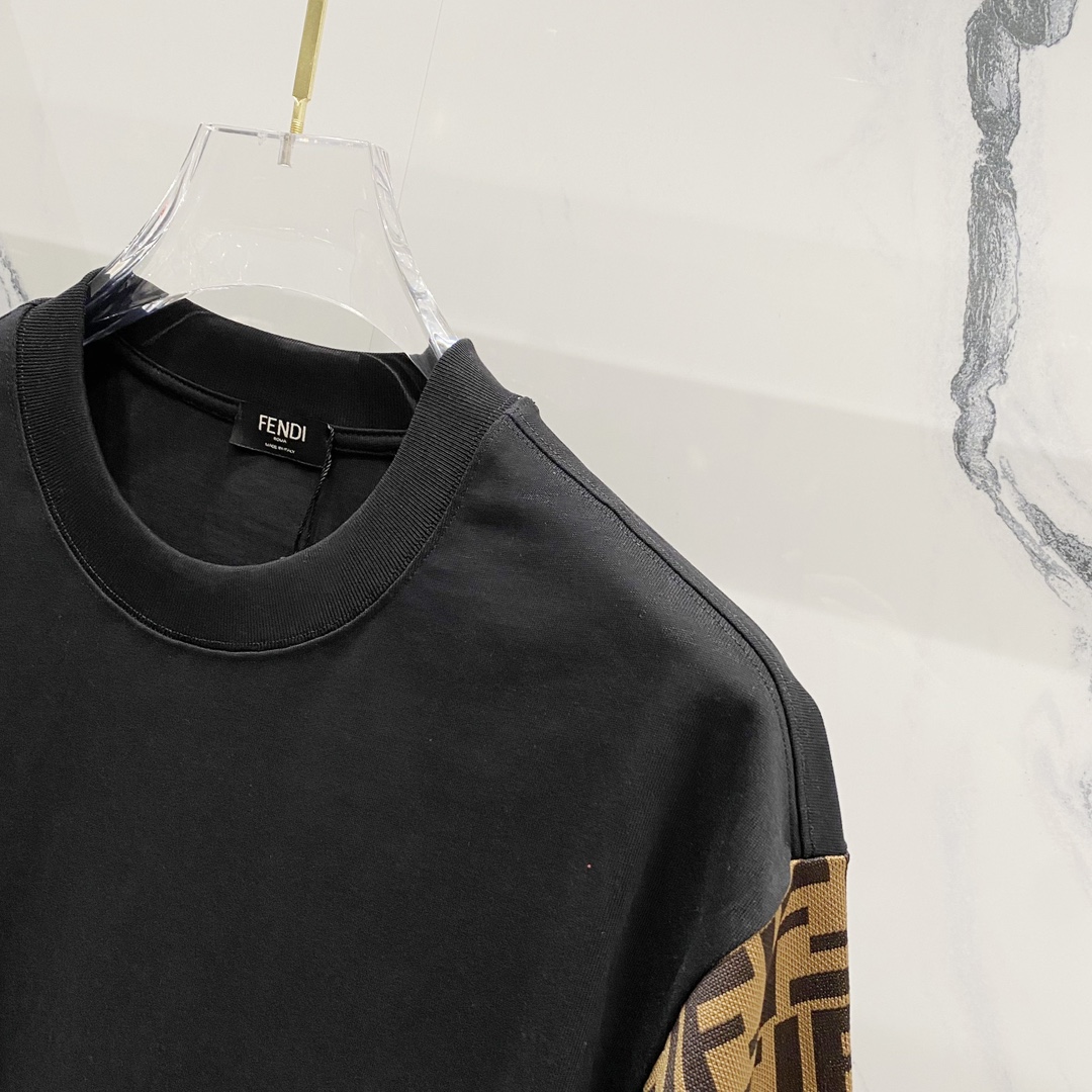 Fendi FF Logo Sleeve Cotton T-Shirt | Round Neck, Short Sleeve 4 i1734287209 4720 4