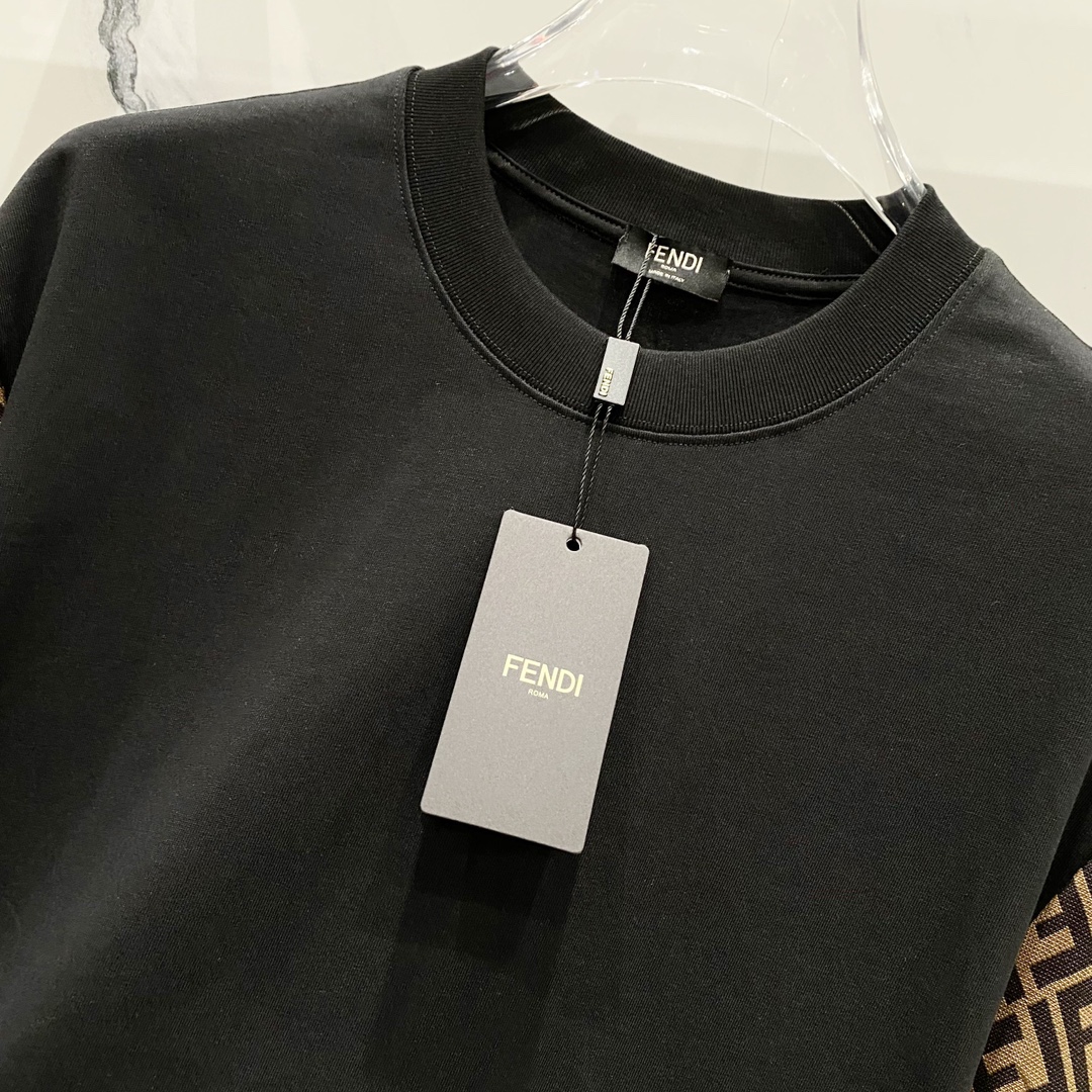 Fendi FF Logo Sleeve Cotton T-Shirt | Round Neck, Short Sleeve 6 i1734287209 5625 8