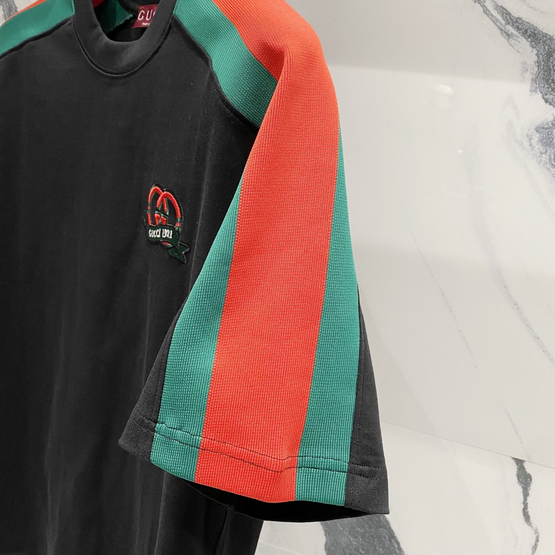 High-Quality GucCI T-Shirt Replica with 1921 Logo and Water Wash Finish - 图片 7