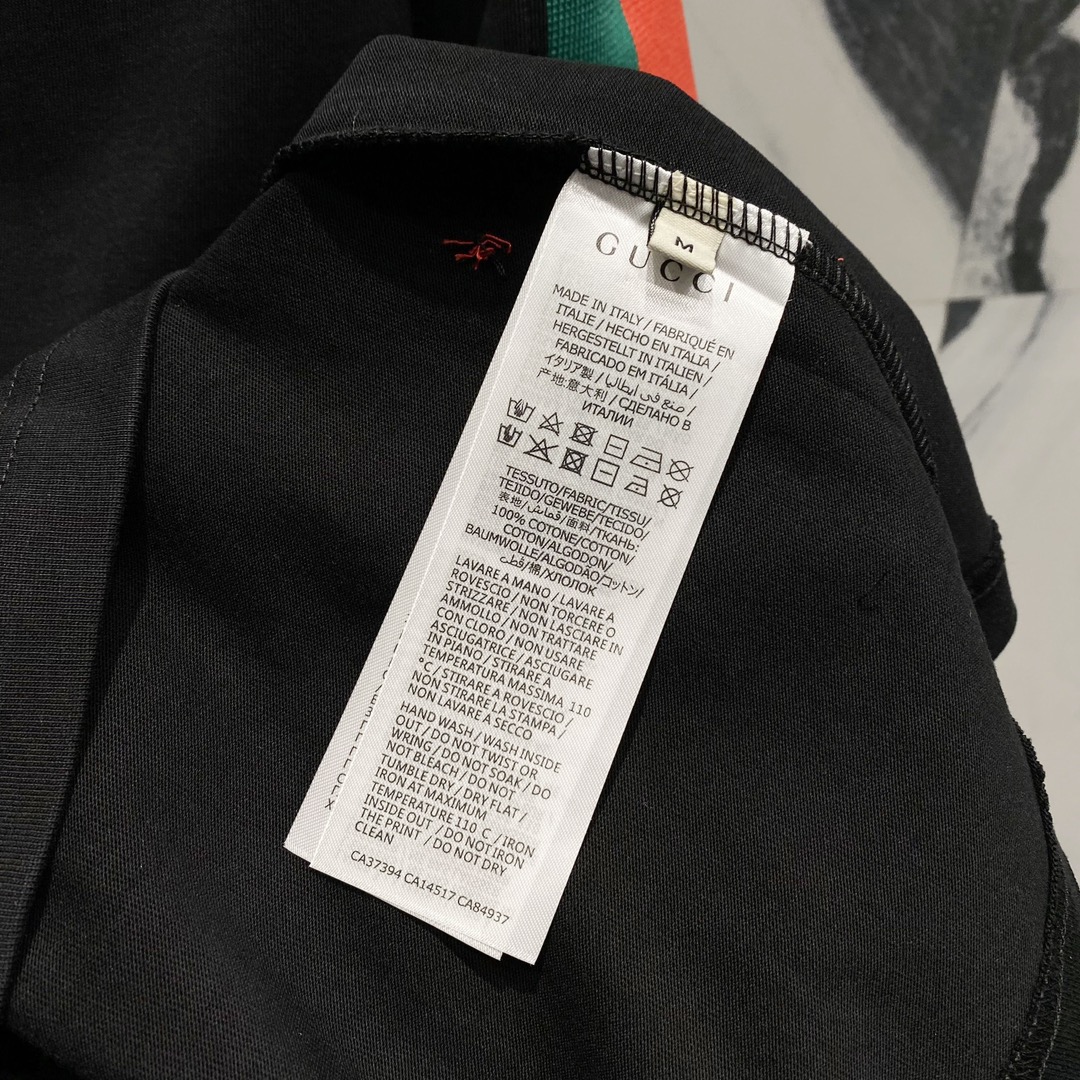 High-Quality GucCI T-Shirt Replica with 1921 Logo and Water Wash Finish - 图片 9