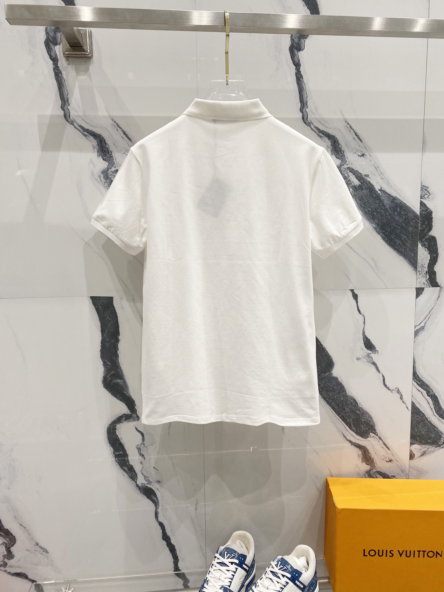  
PRADA 普拉达 翻领POLO衫
简约商务本色字母刺绣🪡LOGO小标
官方同步  商务首选
时尚个