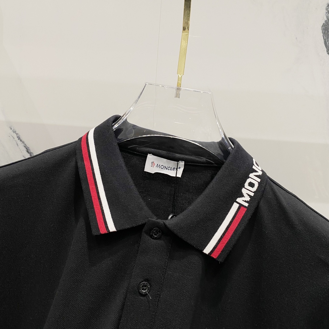  
MONCLER 蒙口 翻领POLO衫
字母编织领口刺绣🪡LOGO小标
官方同步  商务首选
时尚个性