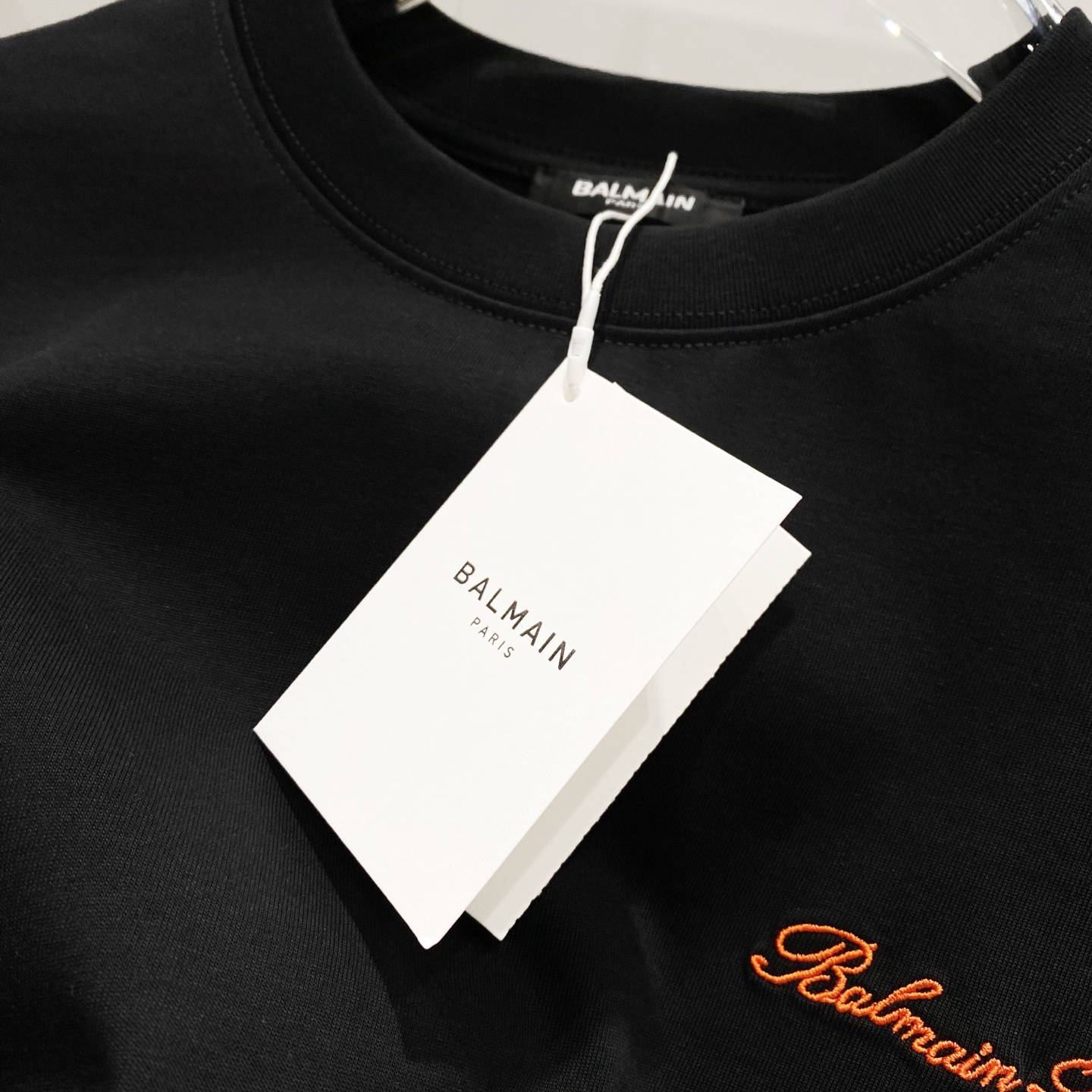 High-Quality Balmain Embroidered T-Shirt in Black and Almond Colors – XS-L Sizes - 图片 5