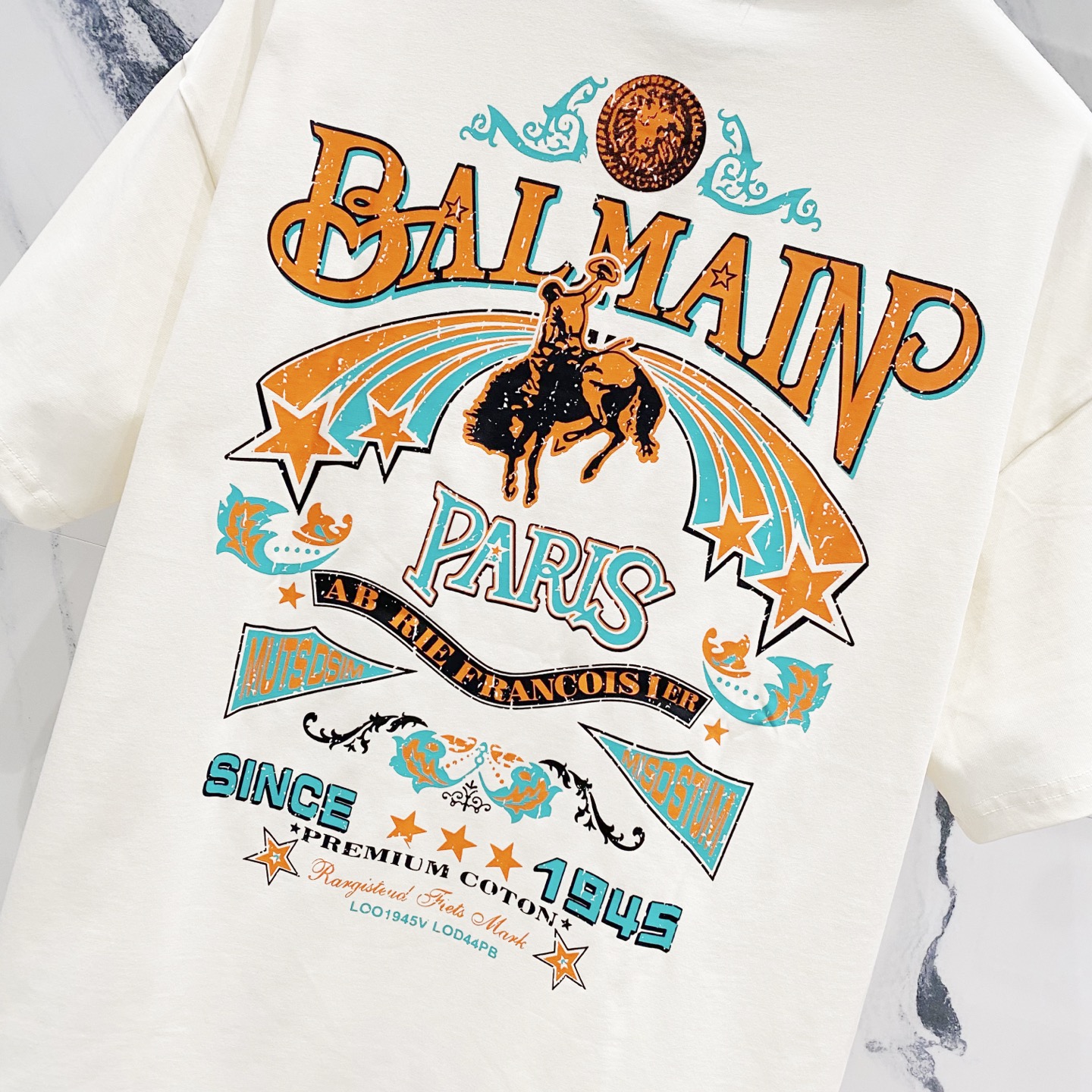High-Quality Balmain Short Sleeve T-Shirt with Gladiator Logo Stamp – Fashionable and Original - 图片 6