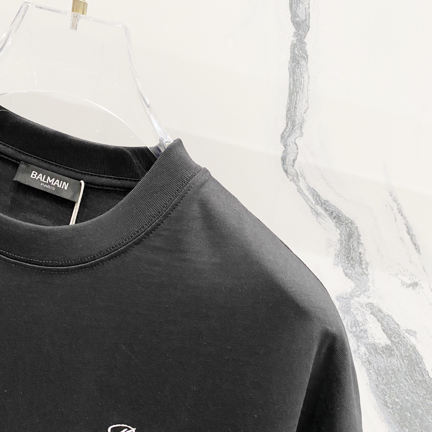 High-Quality Balmain Short Sleeve T-Shirt with Brand Logo Embroidery – Official Sync - 图片 3