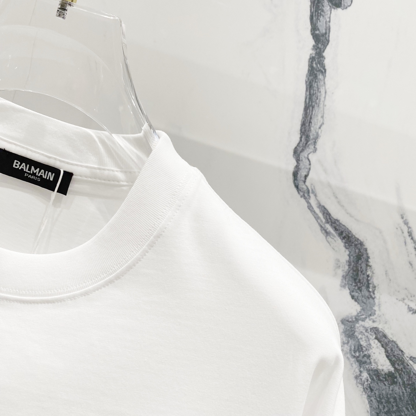 High-Quality Balmain Short Sleeve T-Shirt with Brand Logo Embroidery – Official Sync - 图片 3