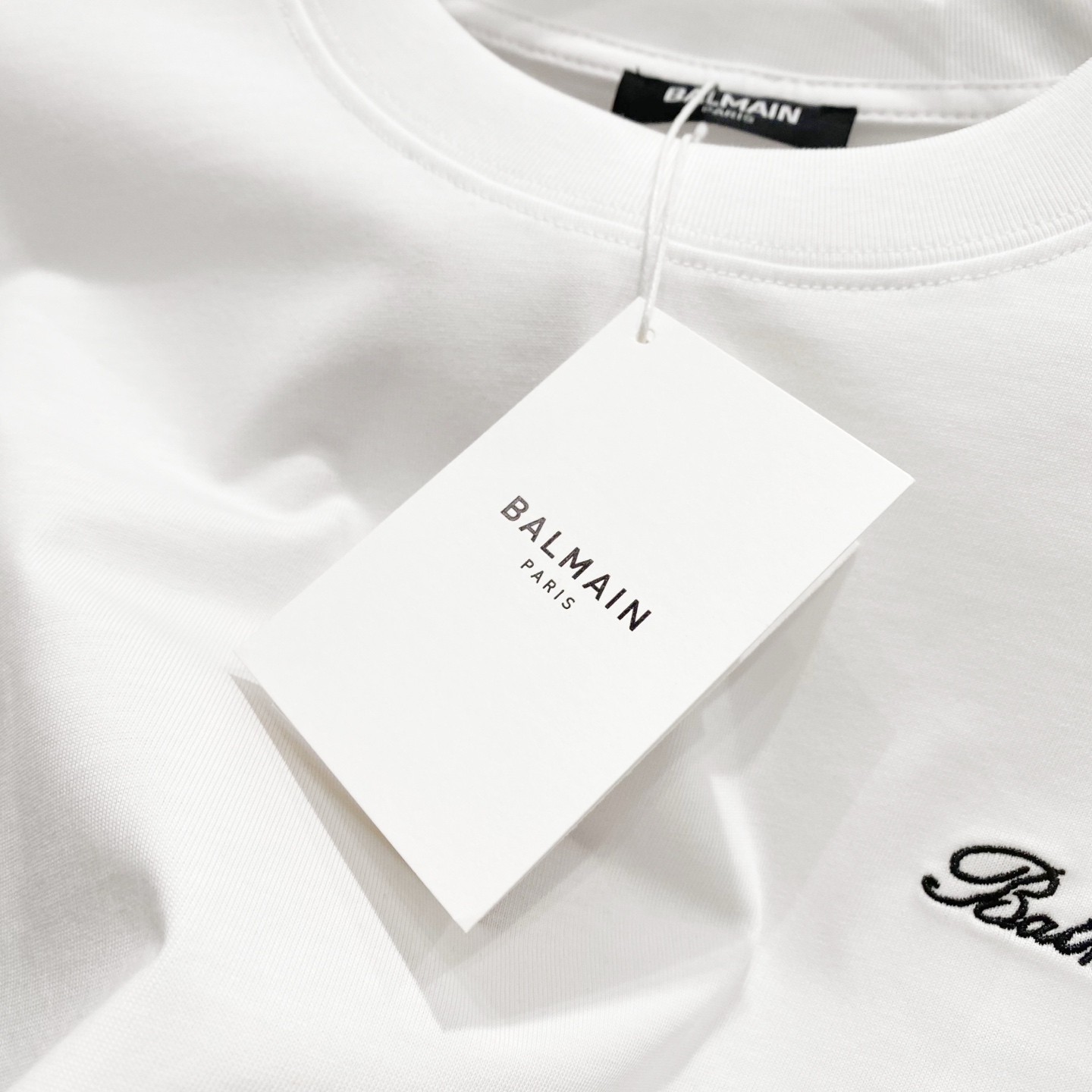 High-Quality Balmain Short Sleeve T-Shirt with Brand Logo Embroidery – Official Sync - 图片 5