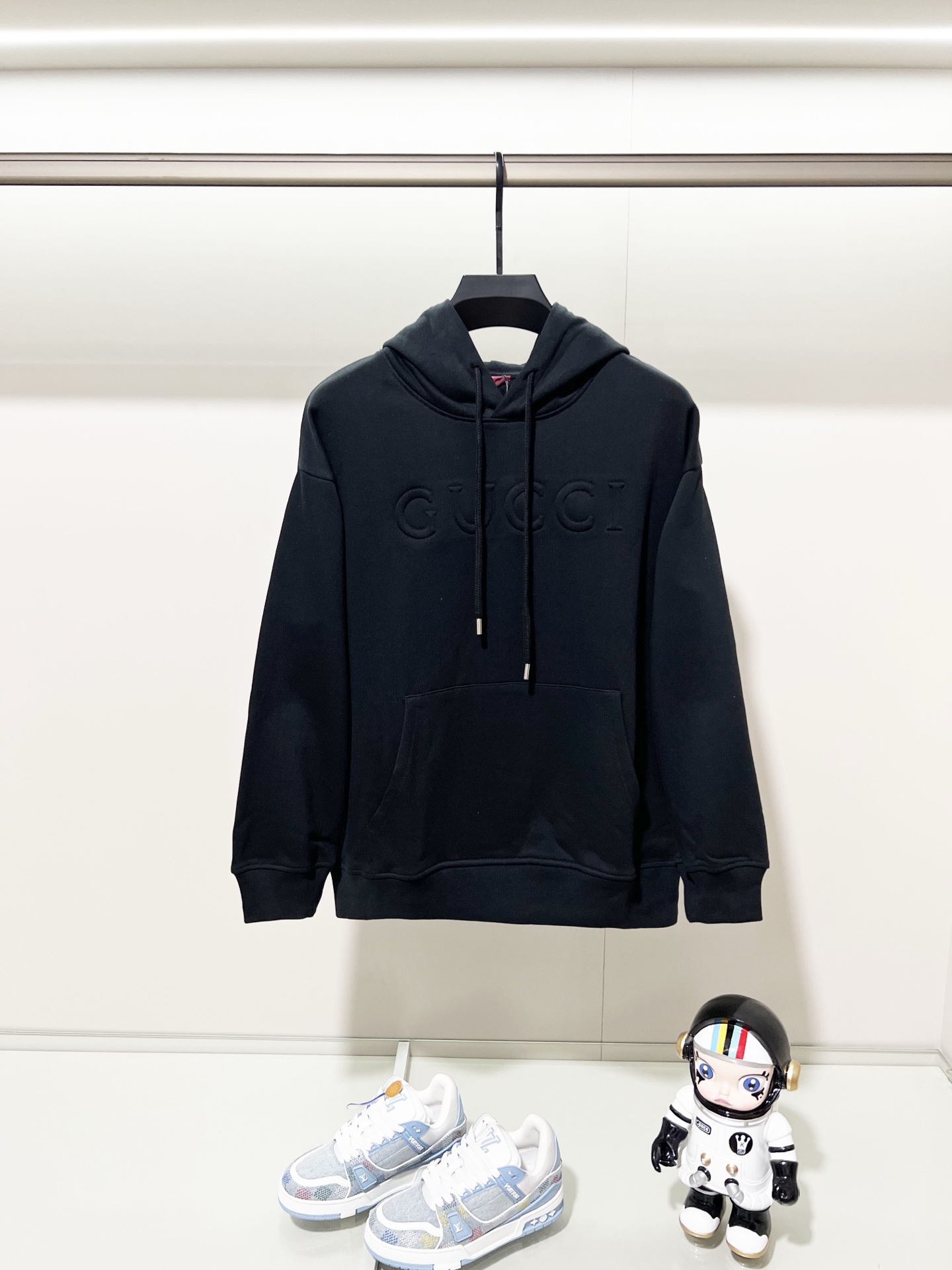 GUCCI/Gucci sudadera con capucha de algodón puro de 420 gramos, color liso con logo de la marca en relieve tridimension…