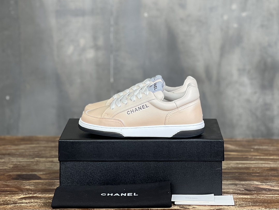 Chanel Shoes Sneakers Black White Women Chamois Cowhide Rubber Sheepskin Spring/Summer Collection Casual