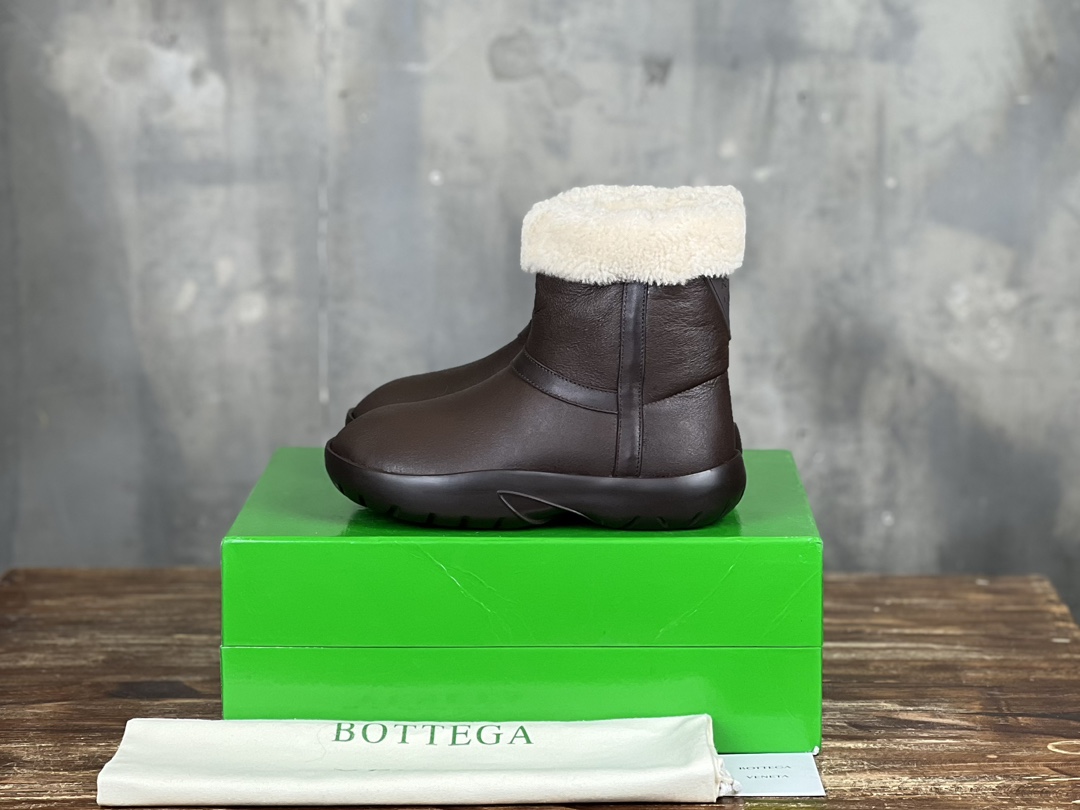 Bottega Veneta Snow Boots Women Rubber Sheepskin Fall/Winter Collection Fashion